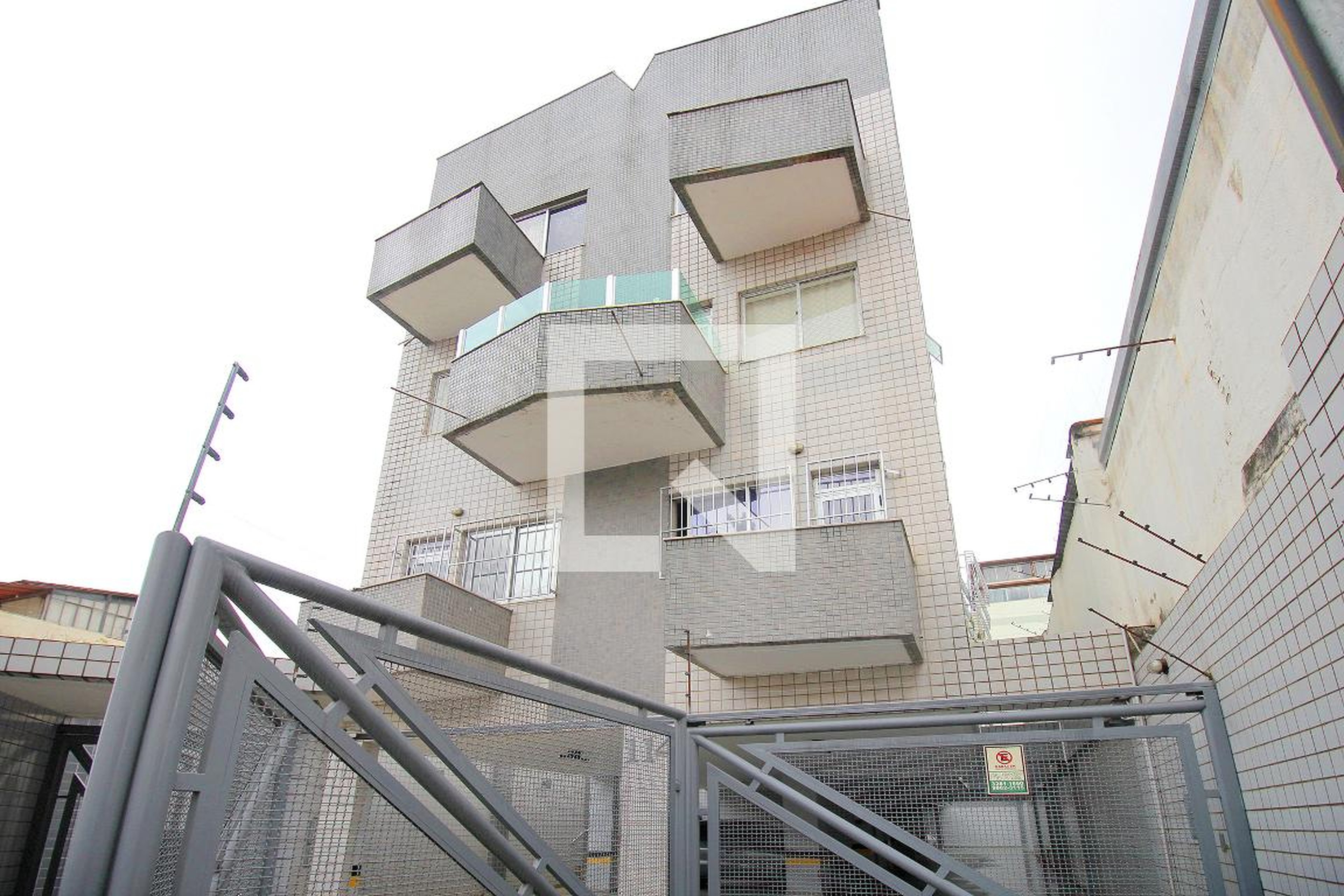 Fachada Condomínio em Rua São Lázaro, 114