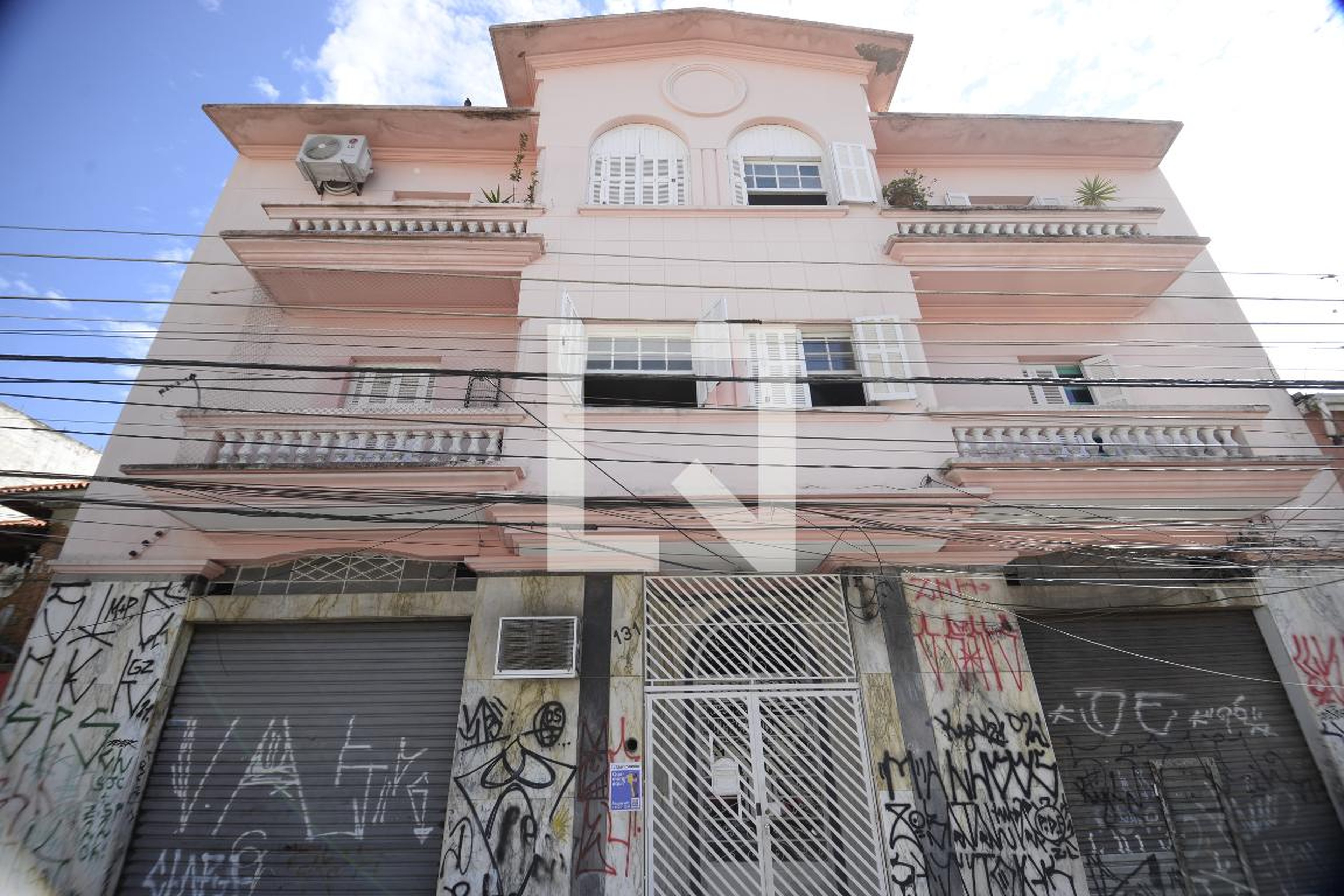 Fachada Edifício Raphael Saviano Neto