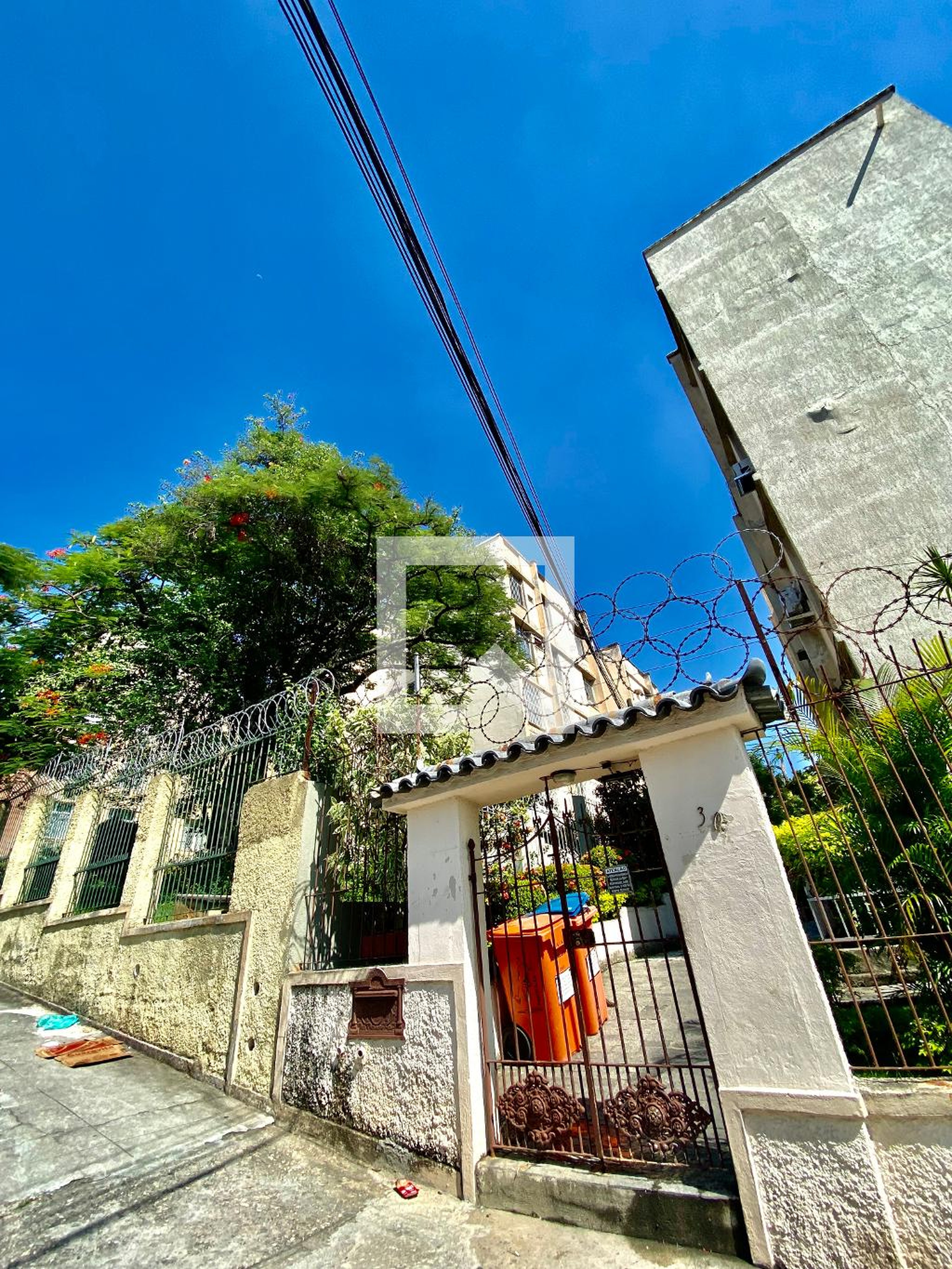 Fachada do condomínio Residencial Engenho de Dentro