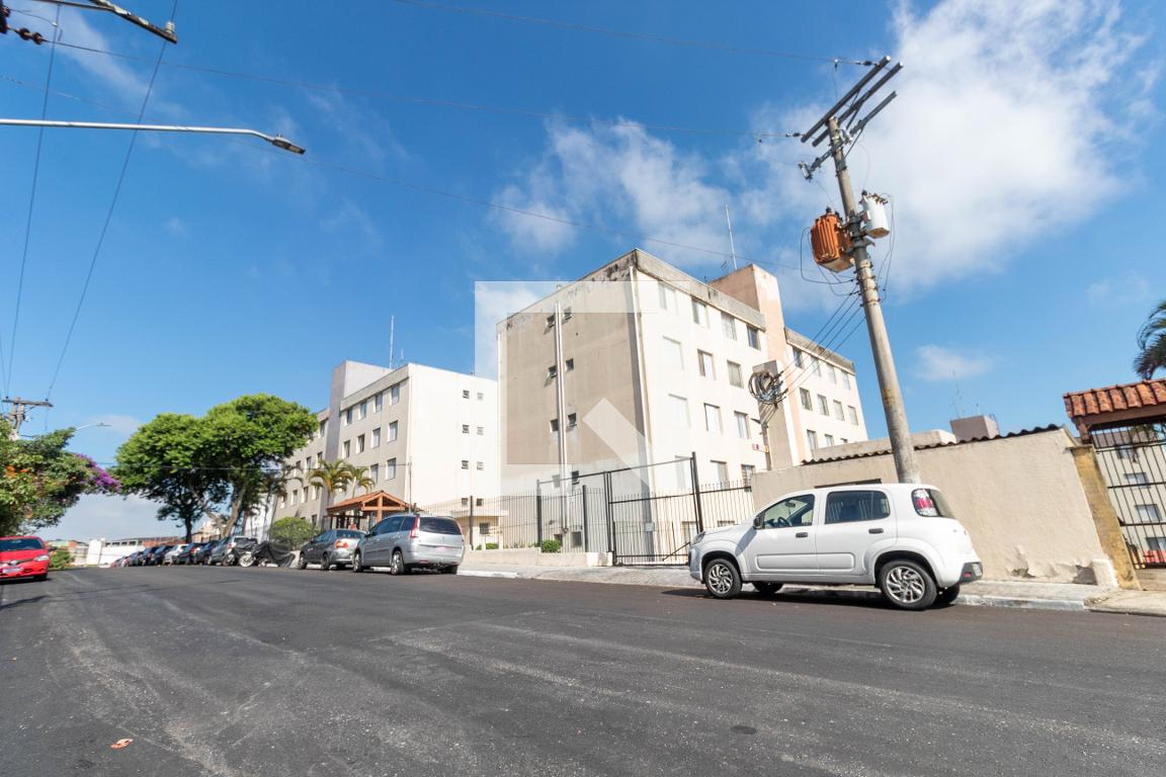 Fachada do Prédio Condomínio Jardim das Flores