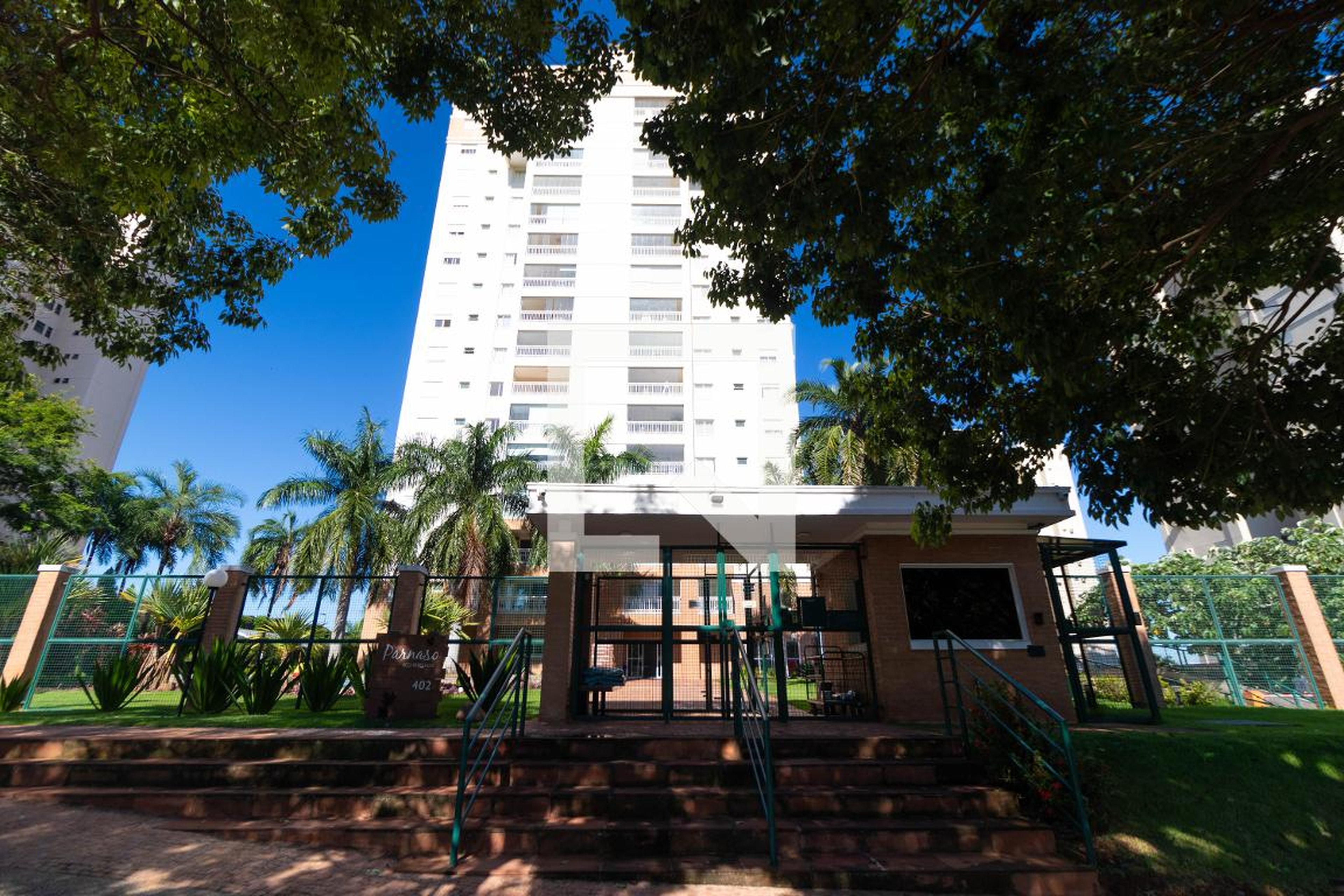 Fachada Condomínio Parnaso
