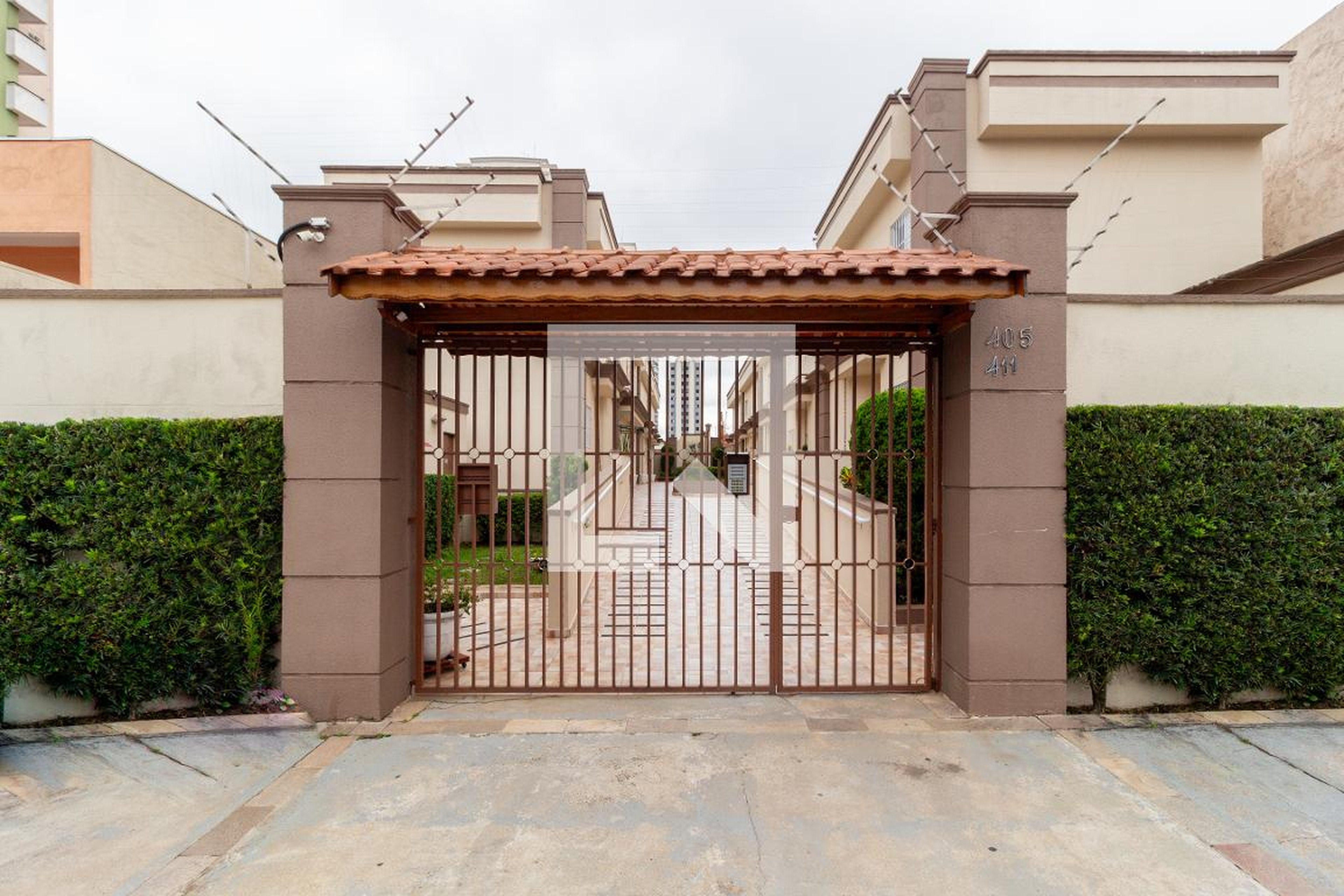 Fachada Condomínio em Rua Cuiabá, 405