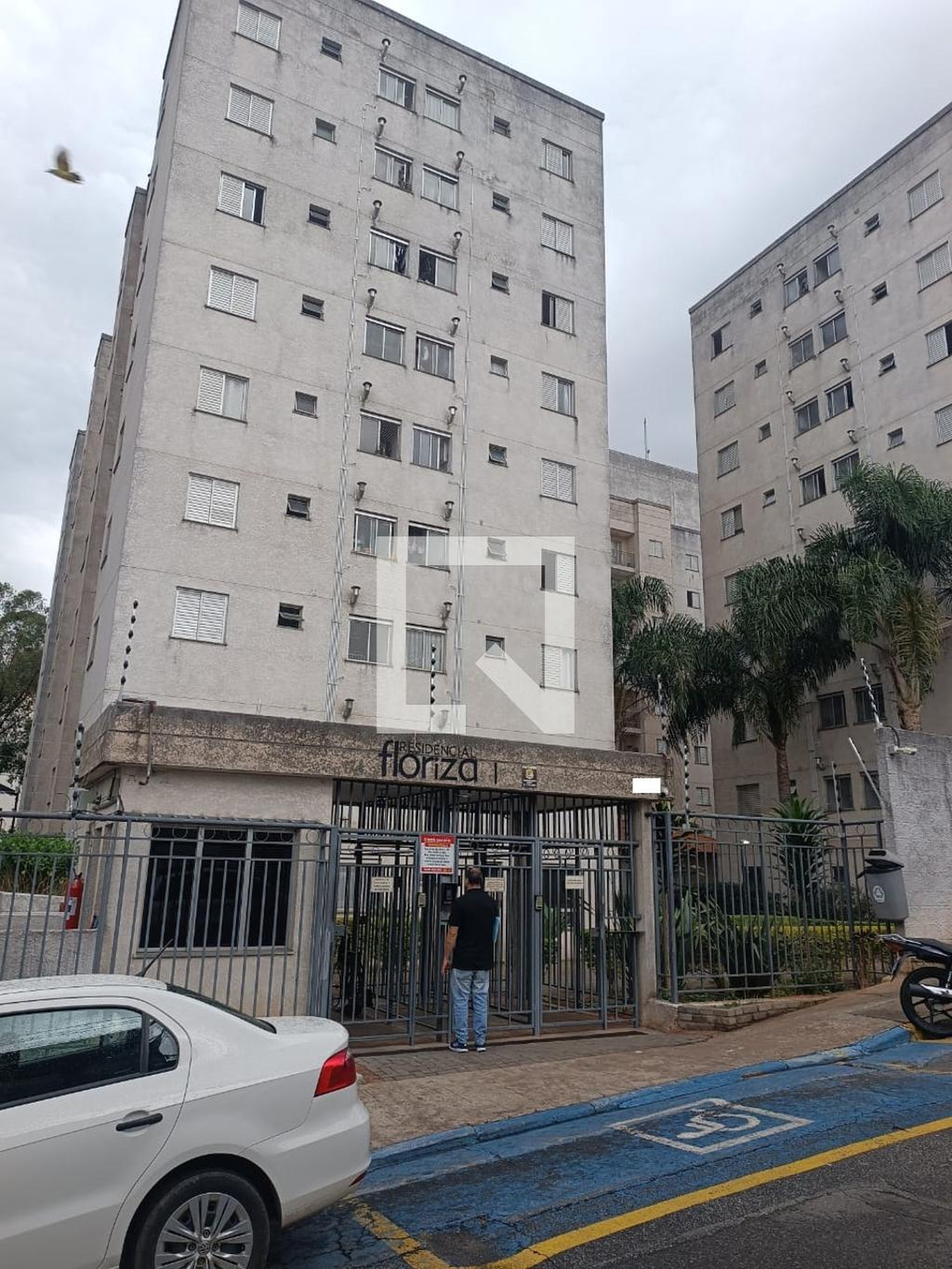 Fachada do Prédio Residencial Floriza I