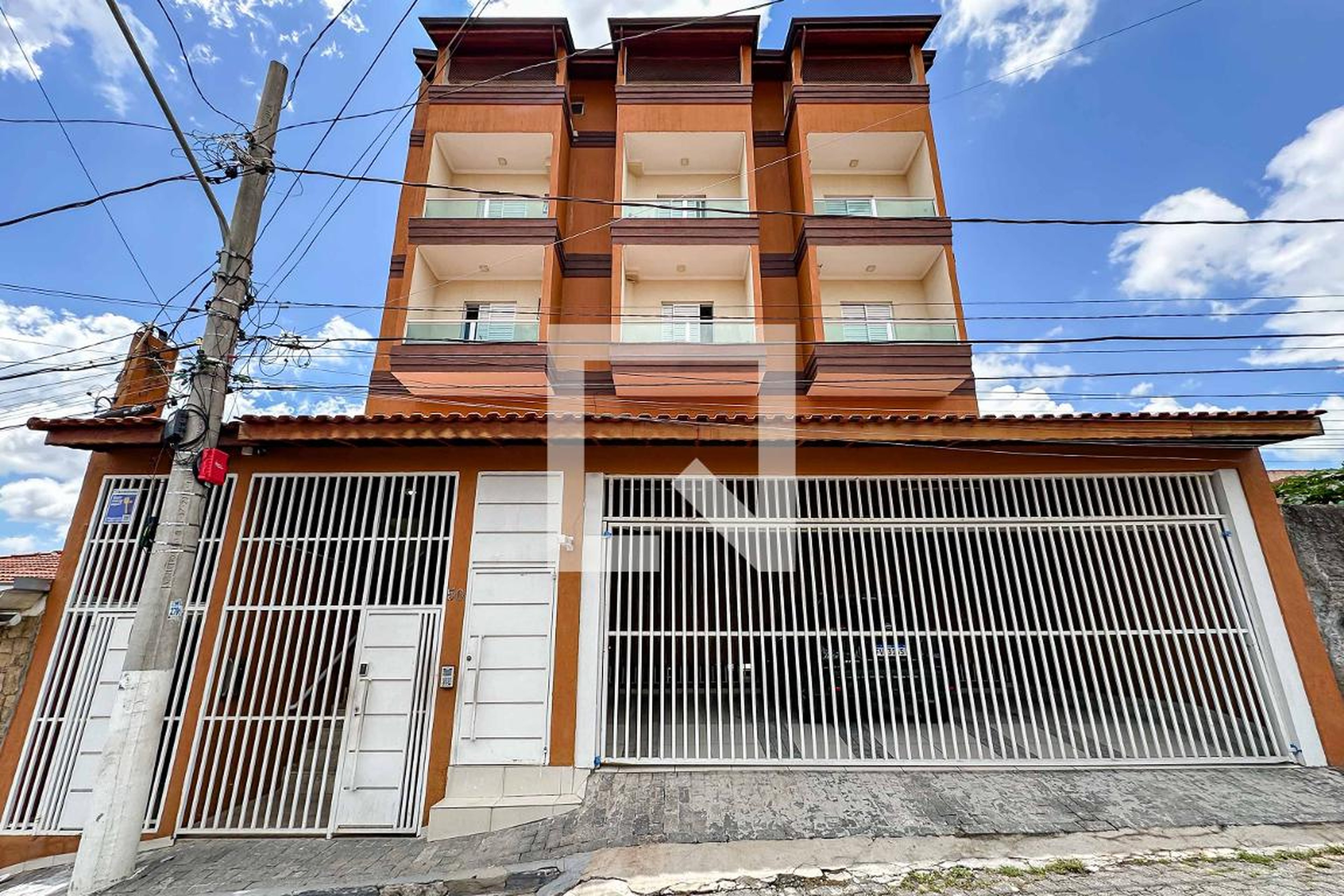 Fachada Condomínio em Avenida Mutinga, 4810