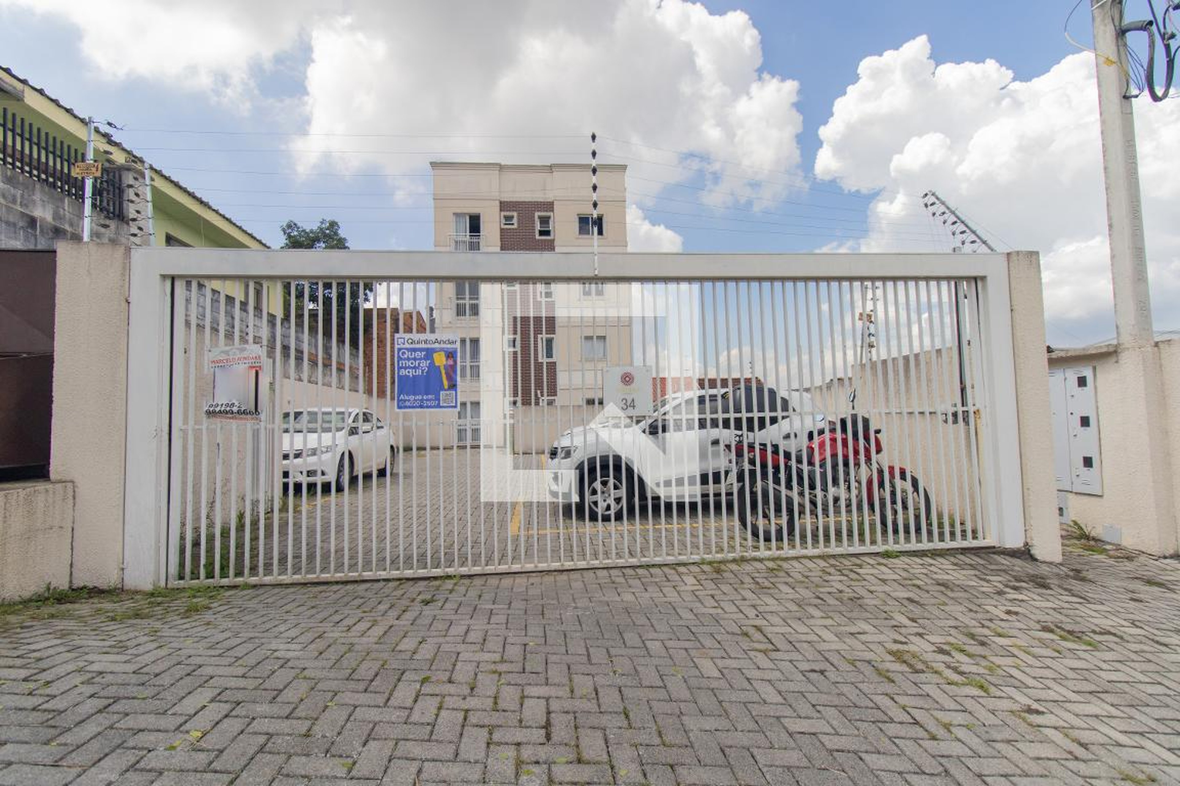 Fachada do Prédio Condomínio Versalles I