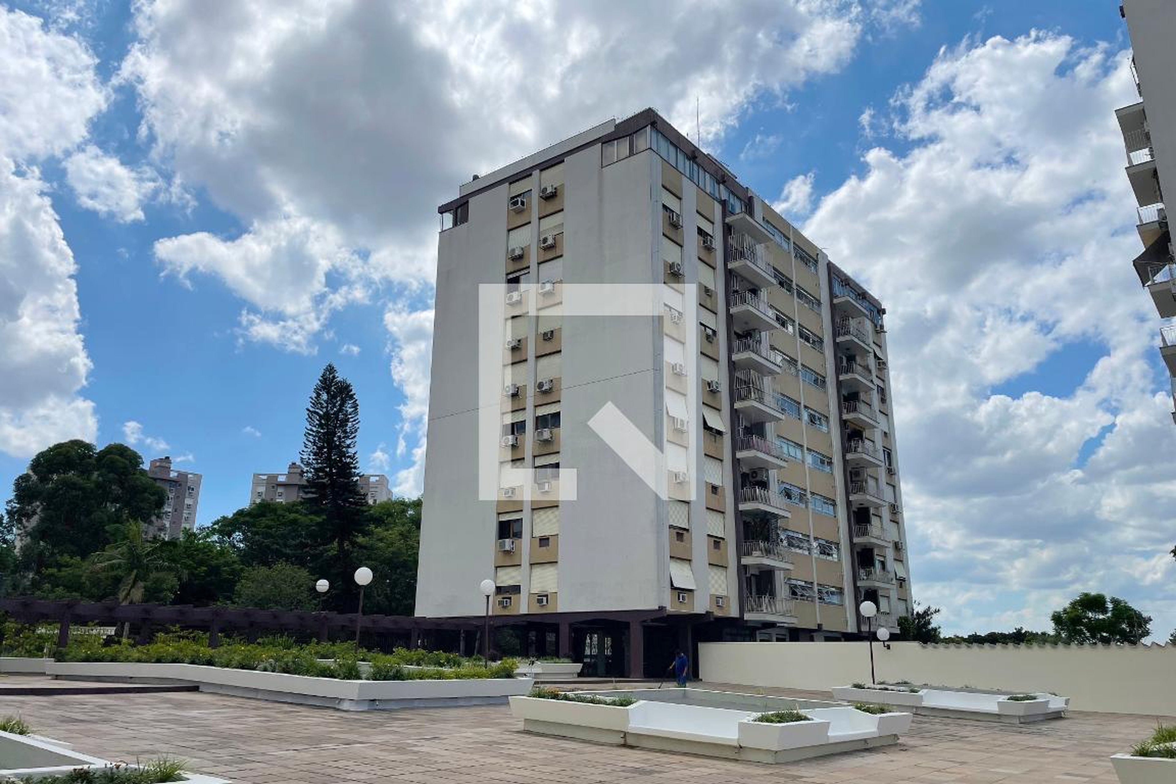 Fachada Edifício Parque Morada das Flores