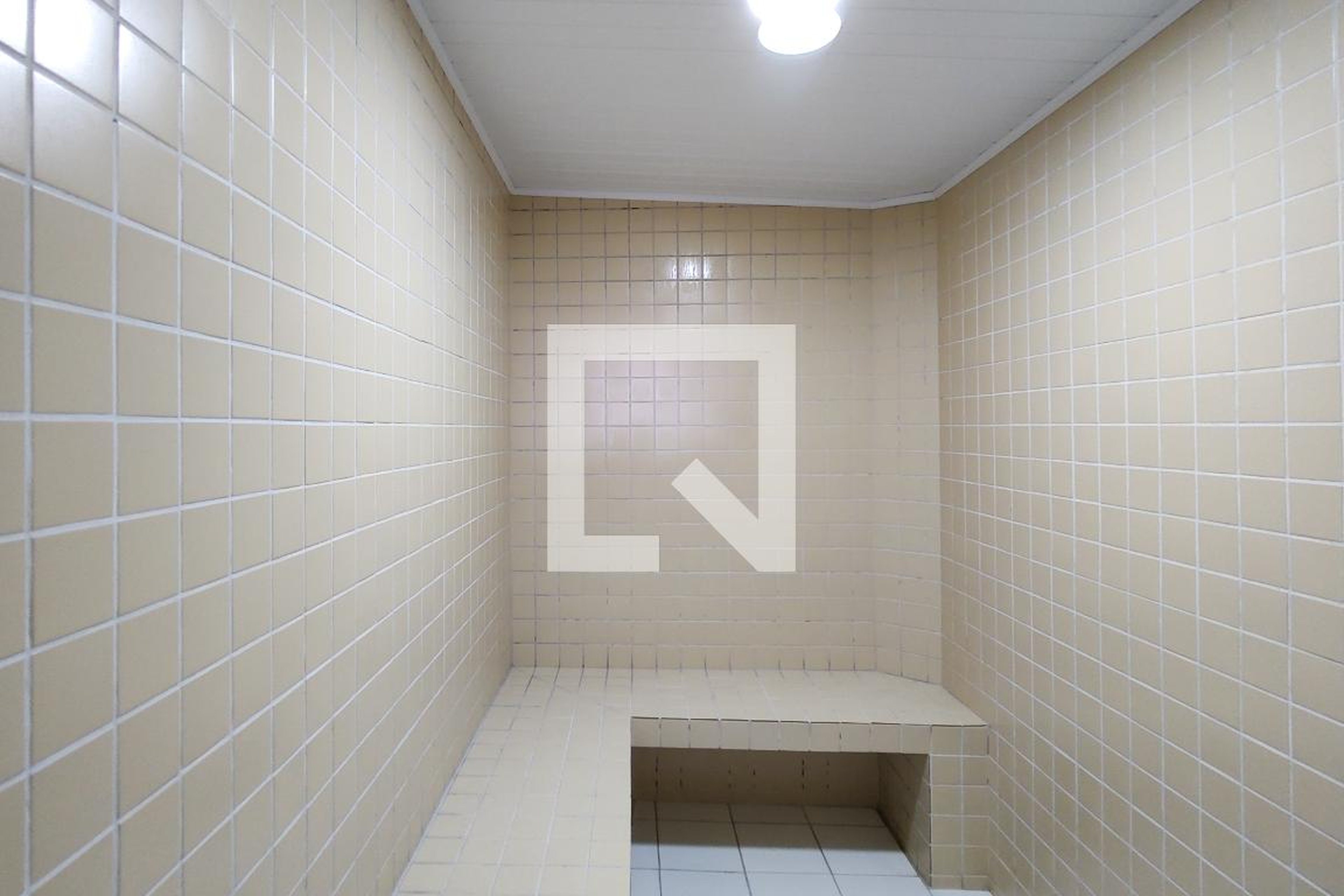 sauna - Breno Navarro