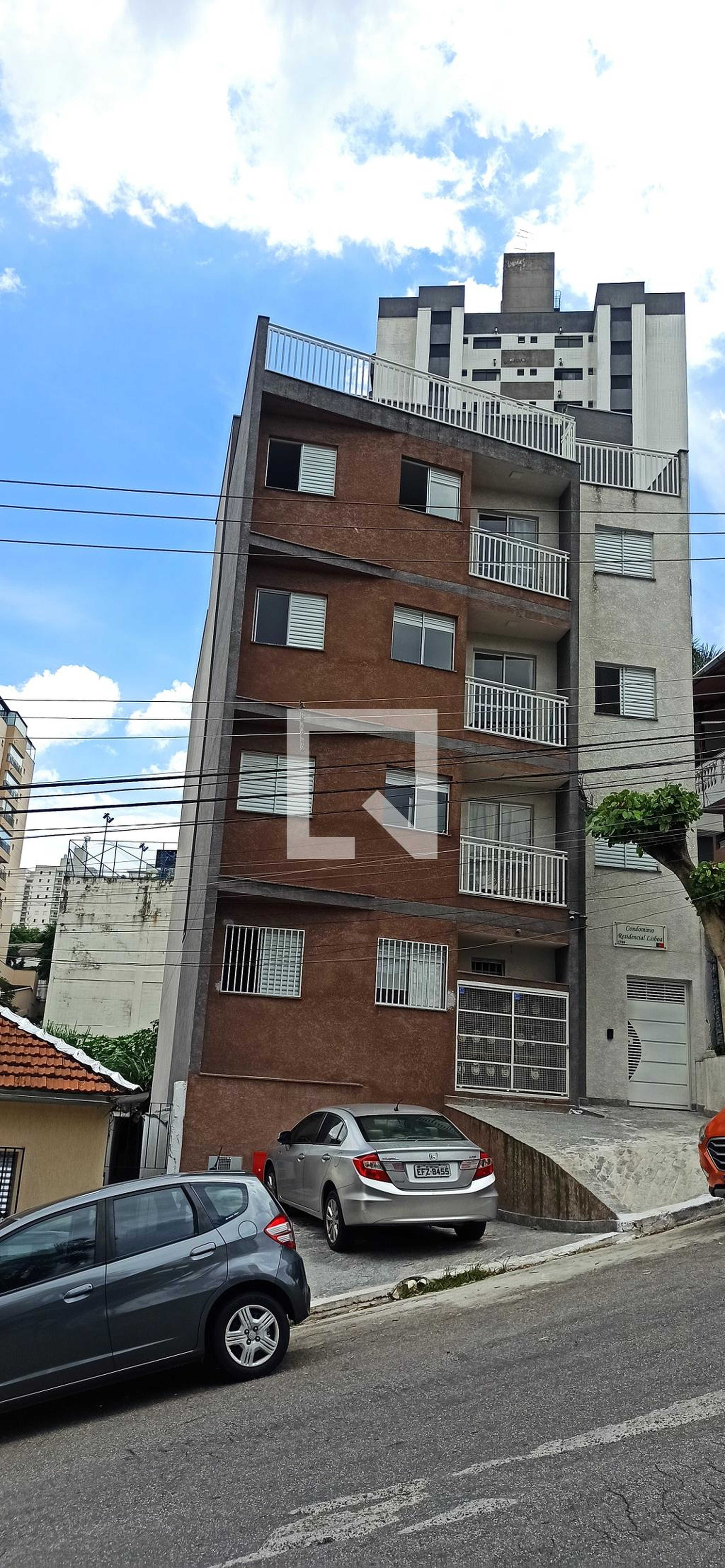 Fachada do Prédio Condomínio em Avenida Marechal Eurico Gaspar Dutra, 1705