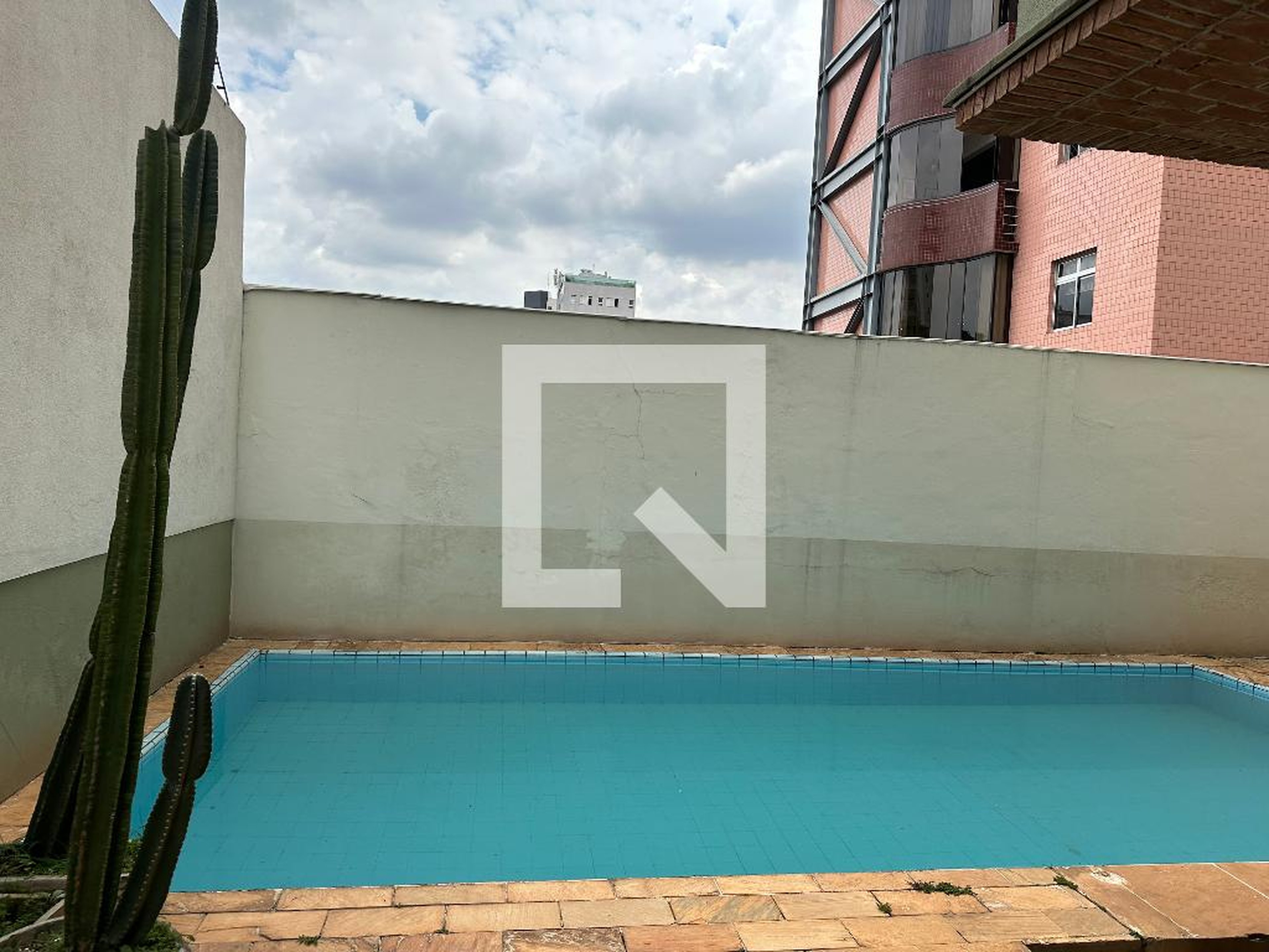 Piscina Edifício Baronesa