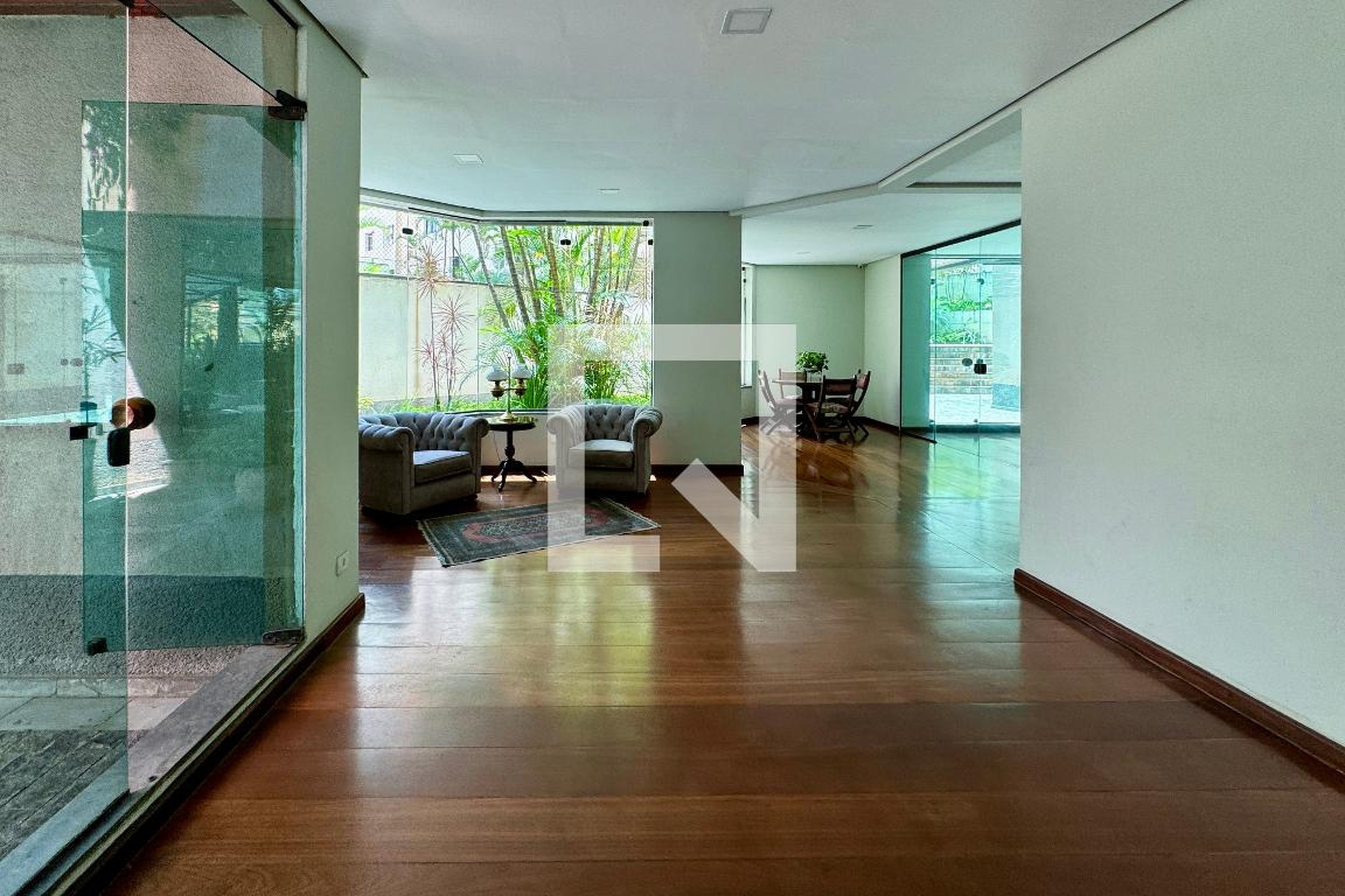 Hall - Edifício Santa Maria Di Castellabate