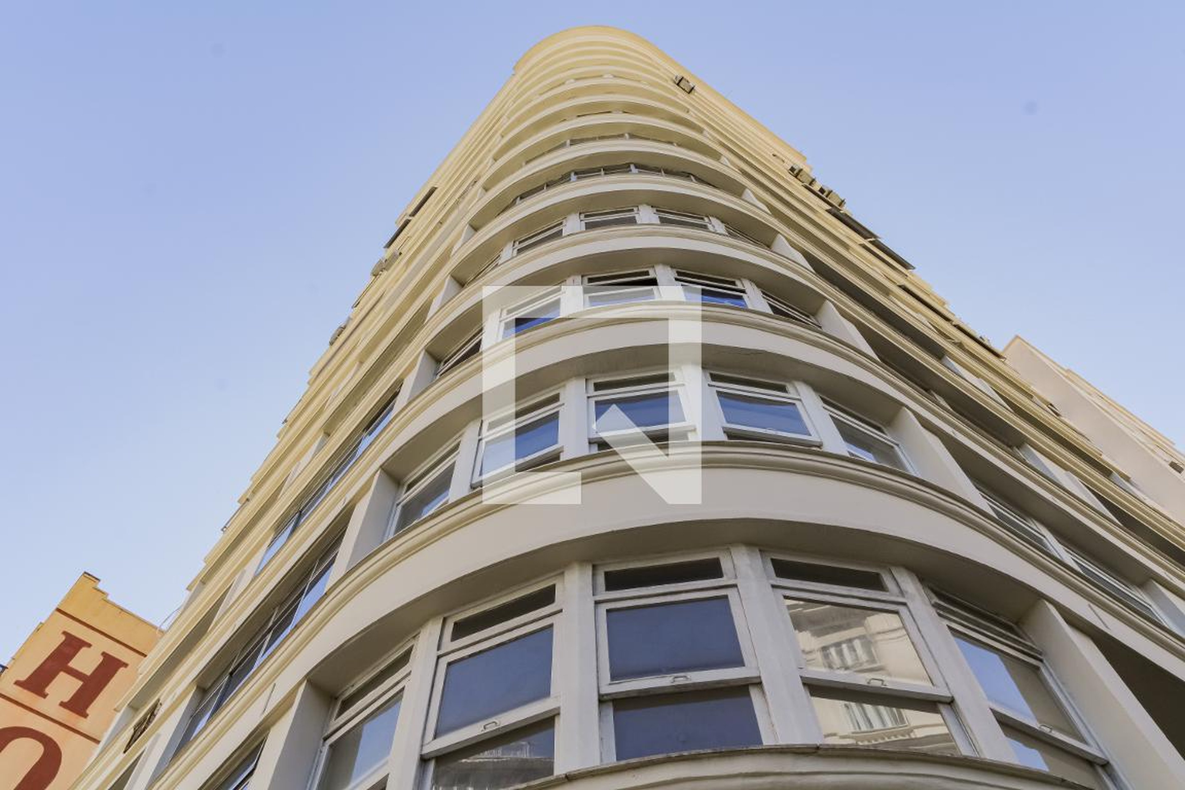 Fachada do Prédio Edifício Adriano de Barros