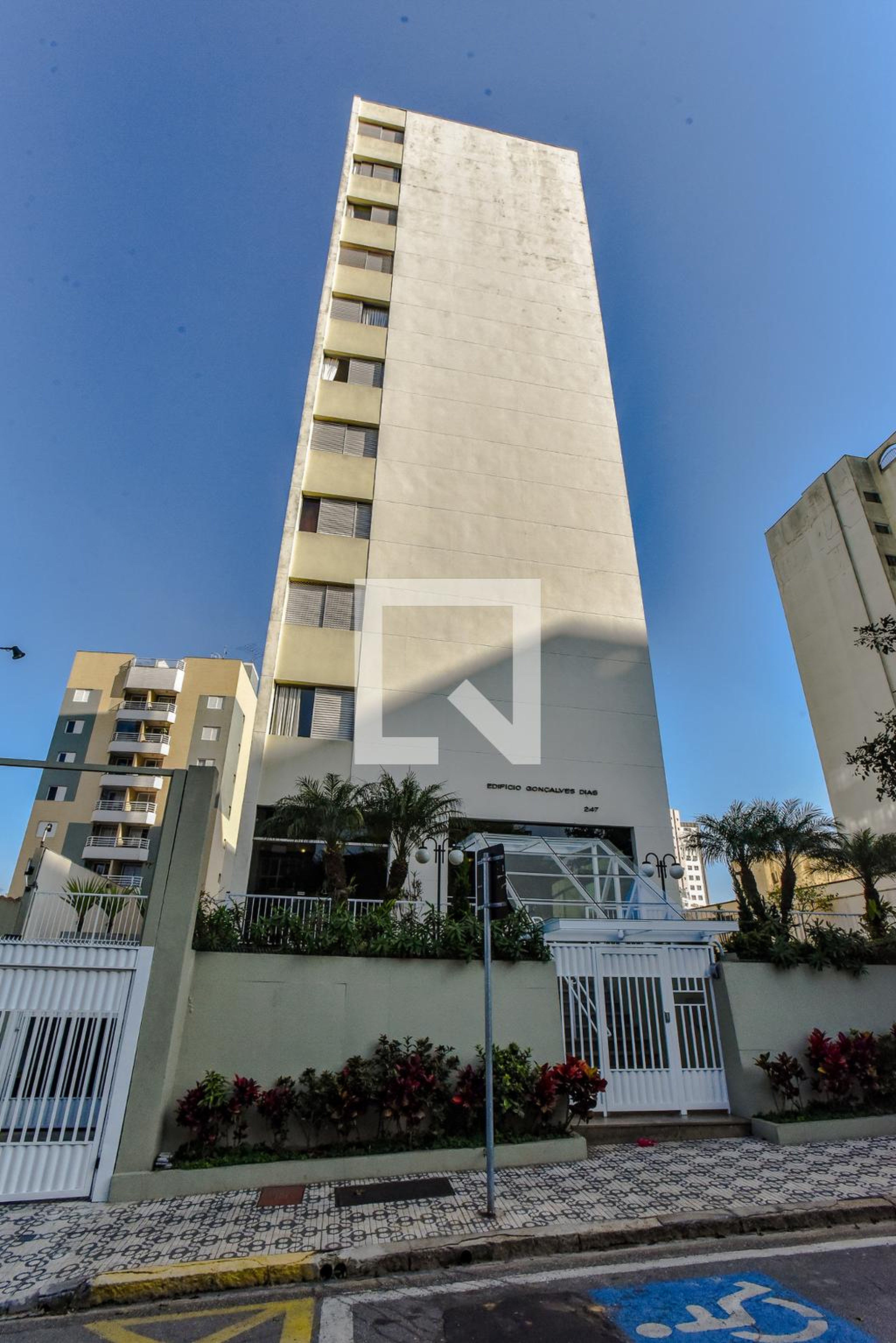 Fachada do Prédio Edifício Gonçalves Dias