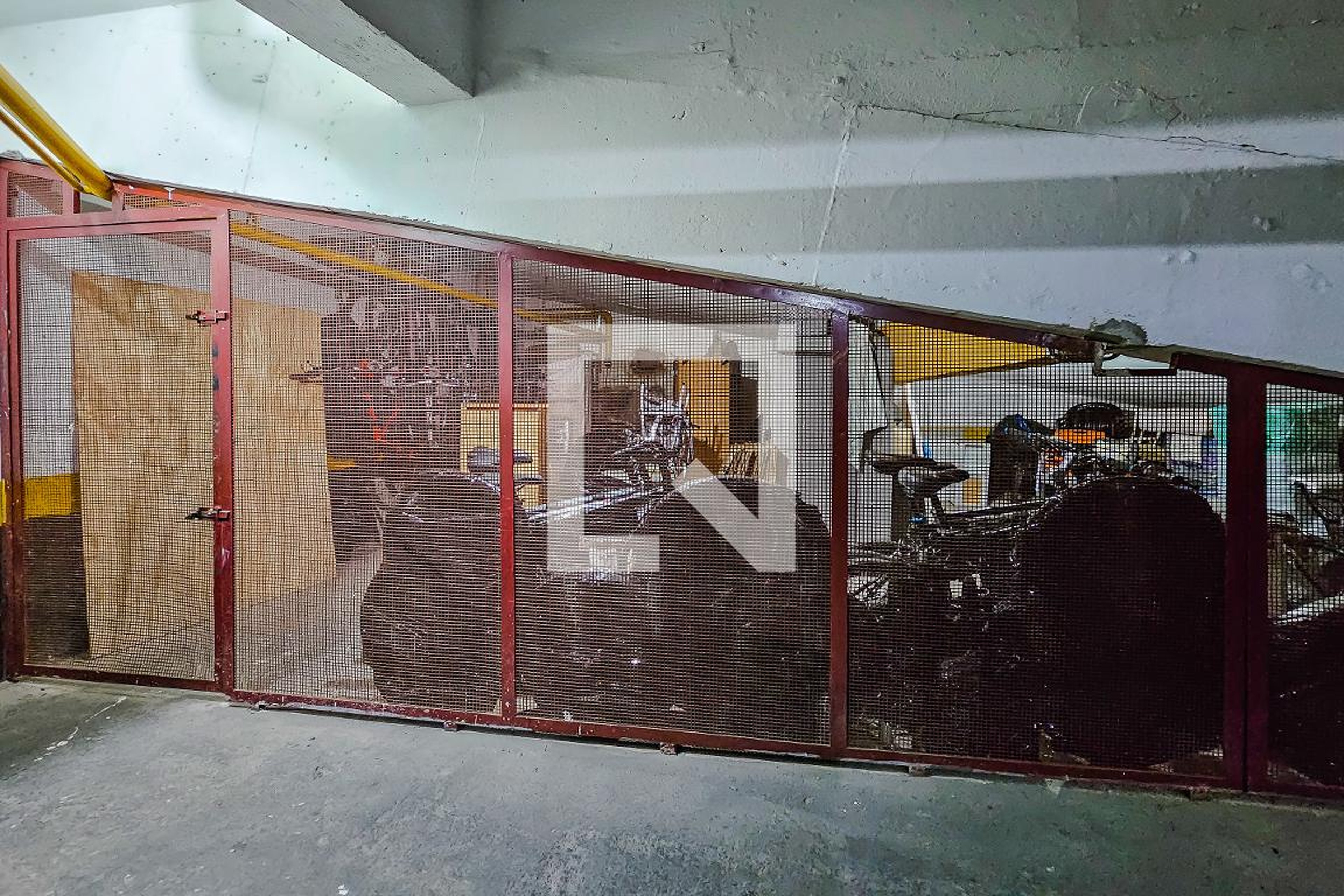 bicicletario - Edifício Pau Brasil