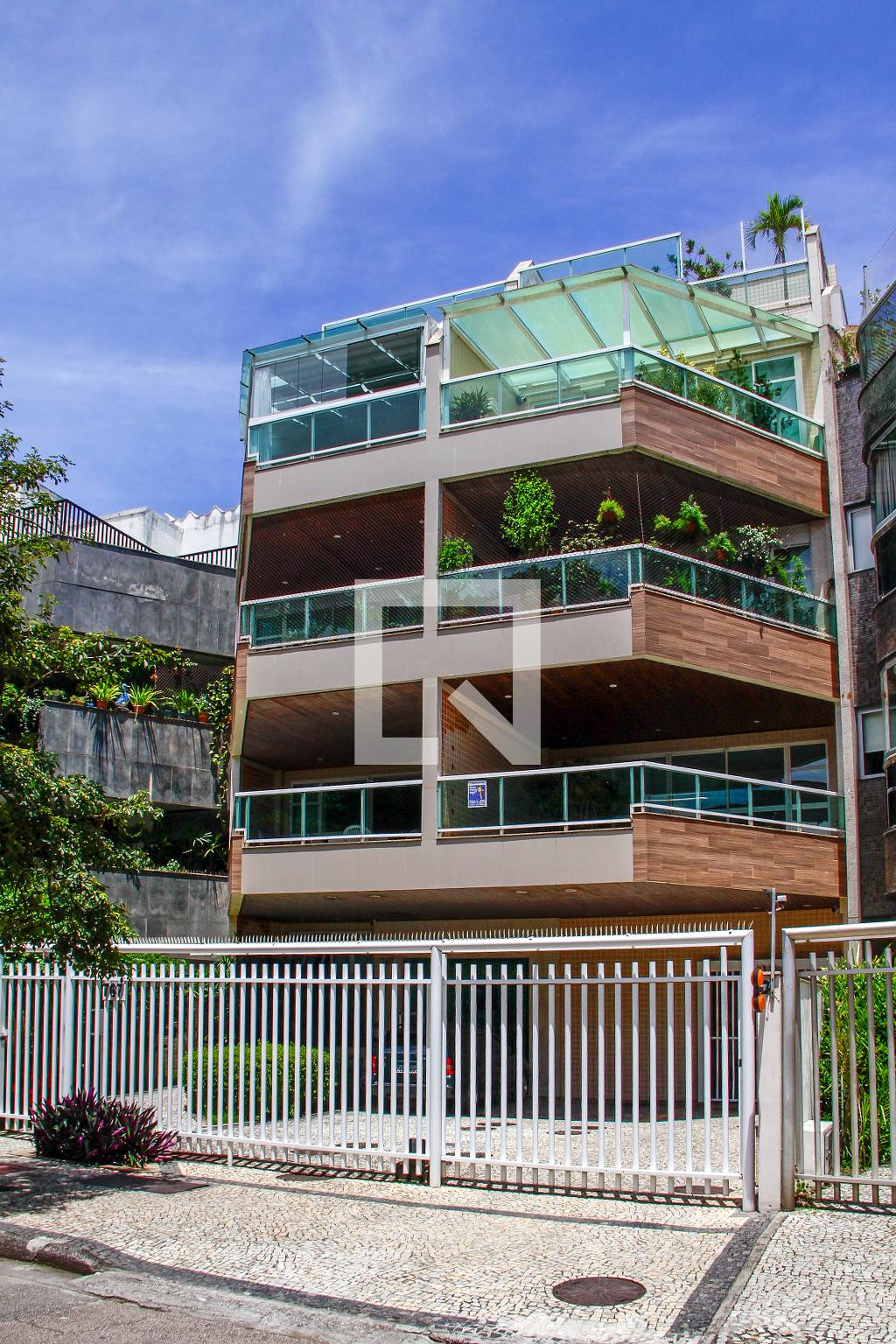 Fachada Condomínio em Avenida João Carlos Machado, 767