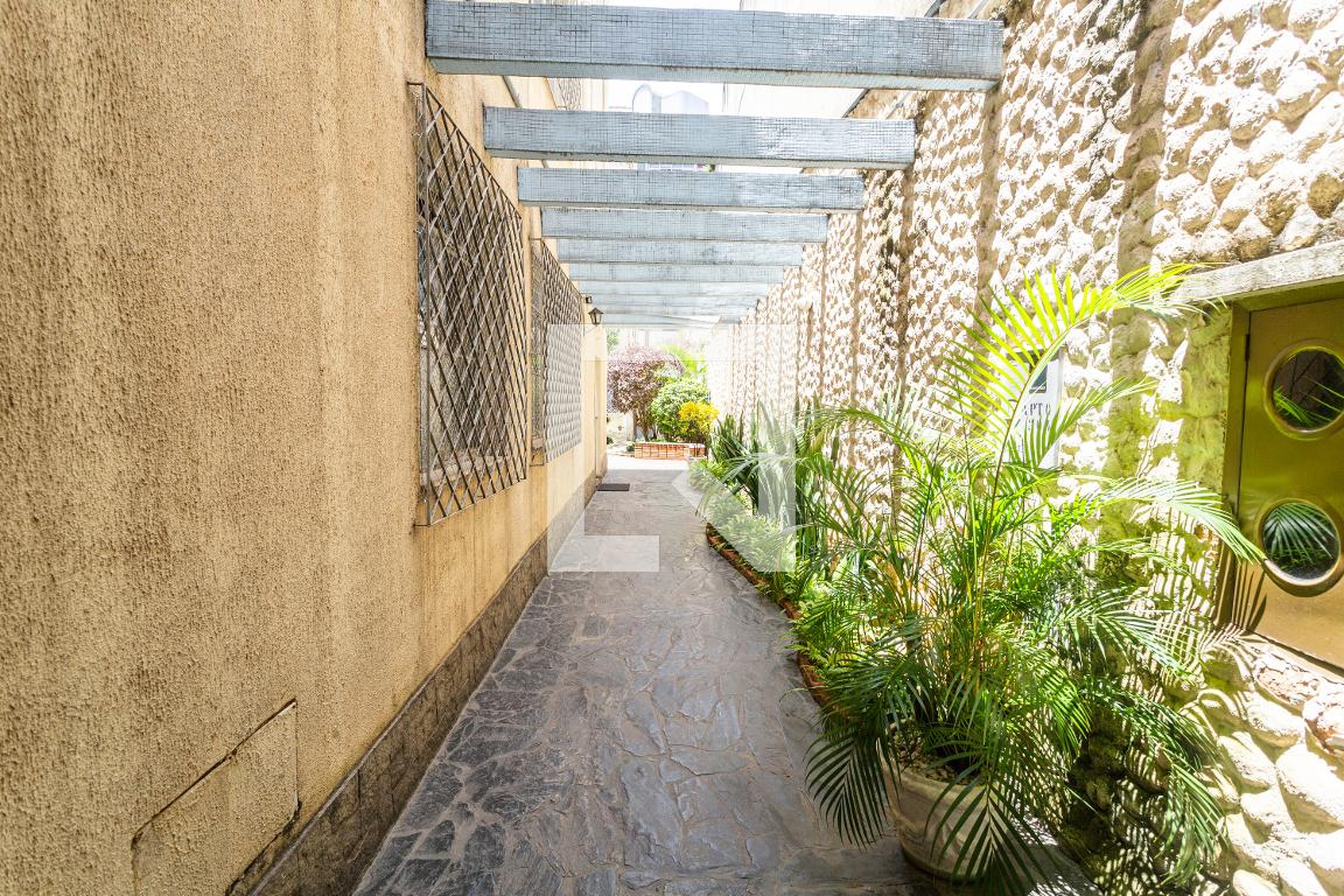 Hall de Entrada - Edifício Maria Tereza