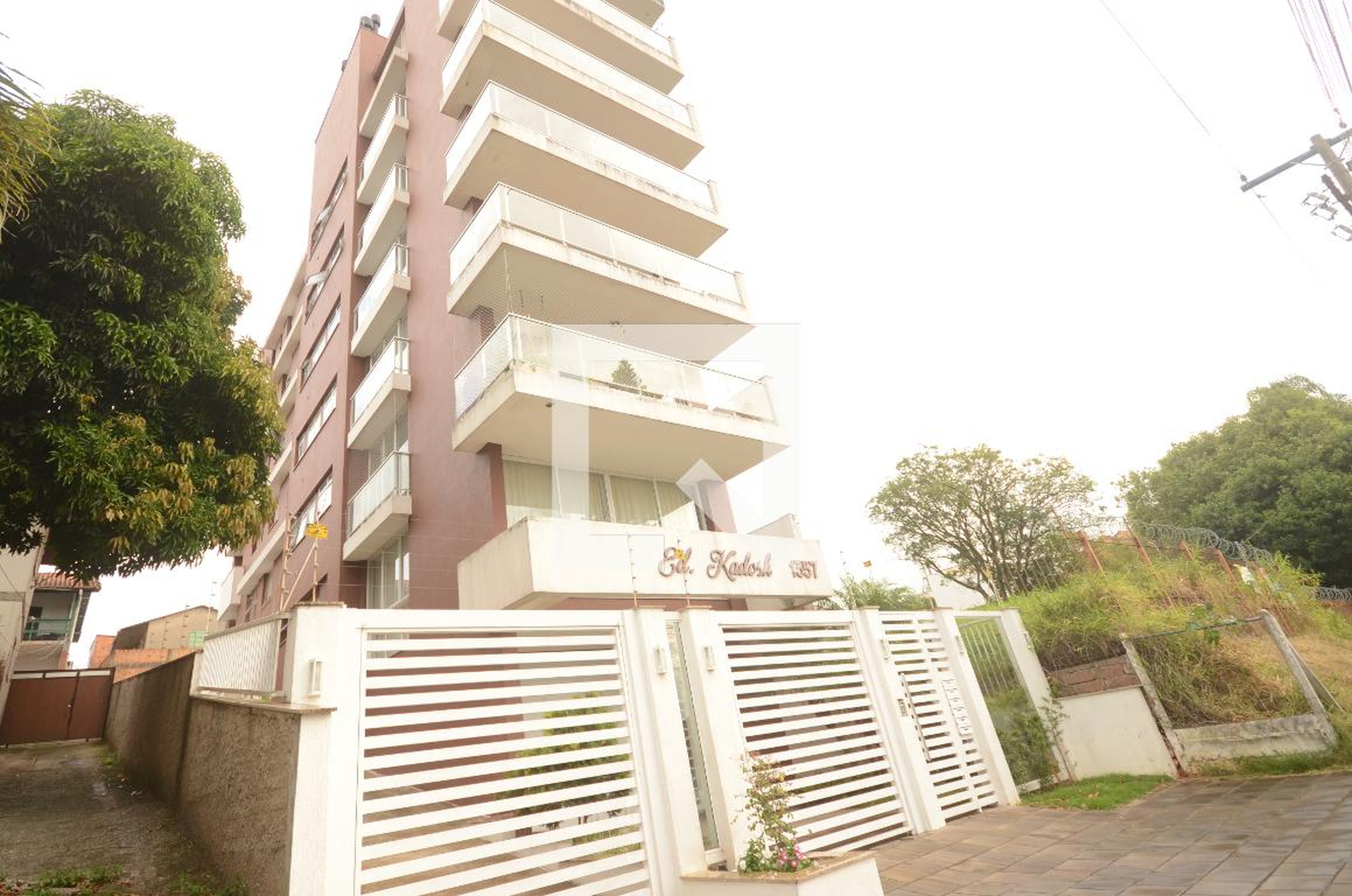 Fachada do Prédio Condomínio em Rua Doutor Barcelos, 1357