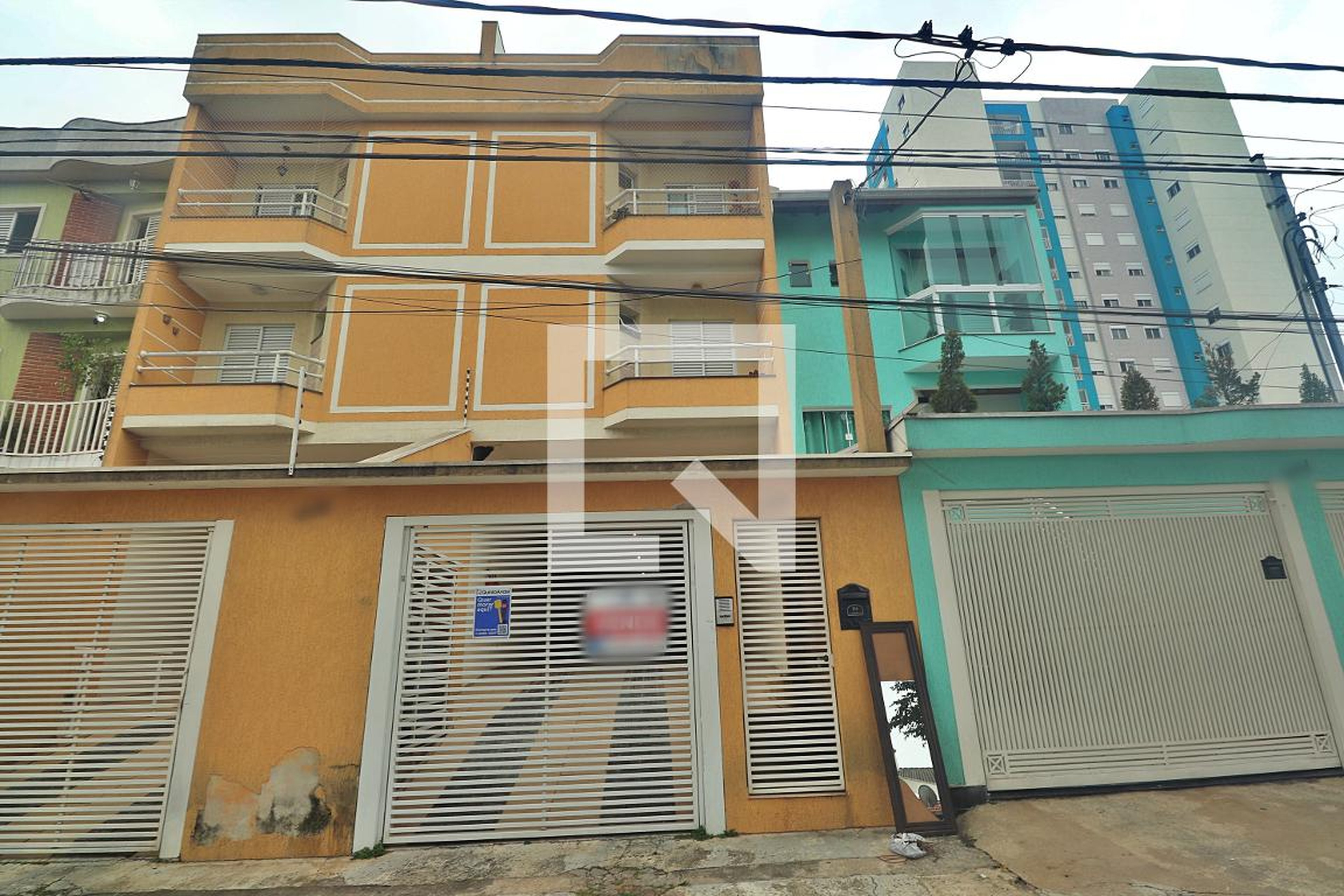 Fachada Condomínio em Rua Bélgica, 448