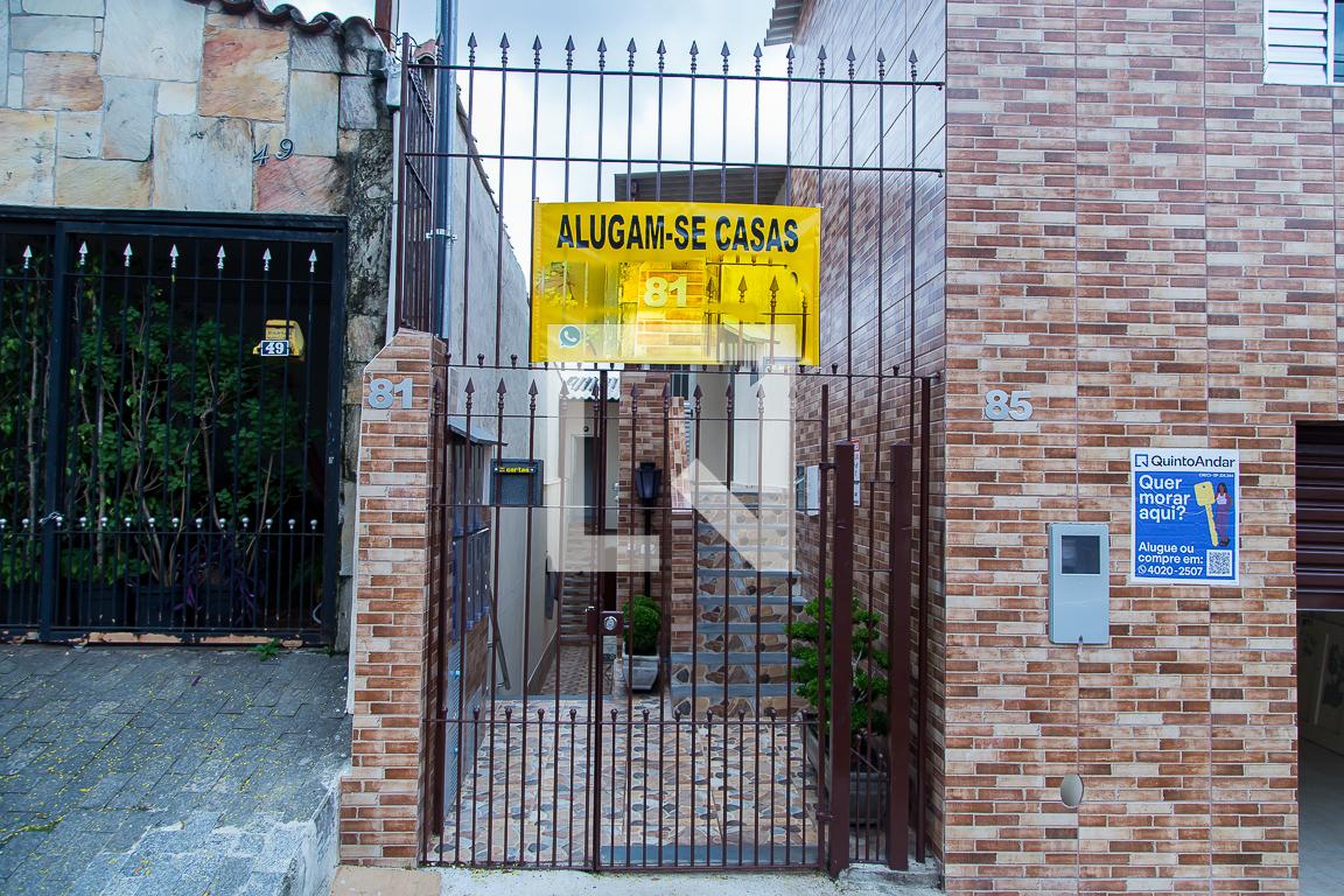 Fachada Condomínio em Rua Doutor Vitor Eugênio do Sacramento, 85