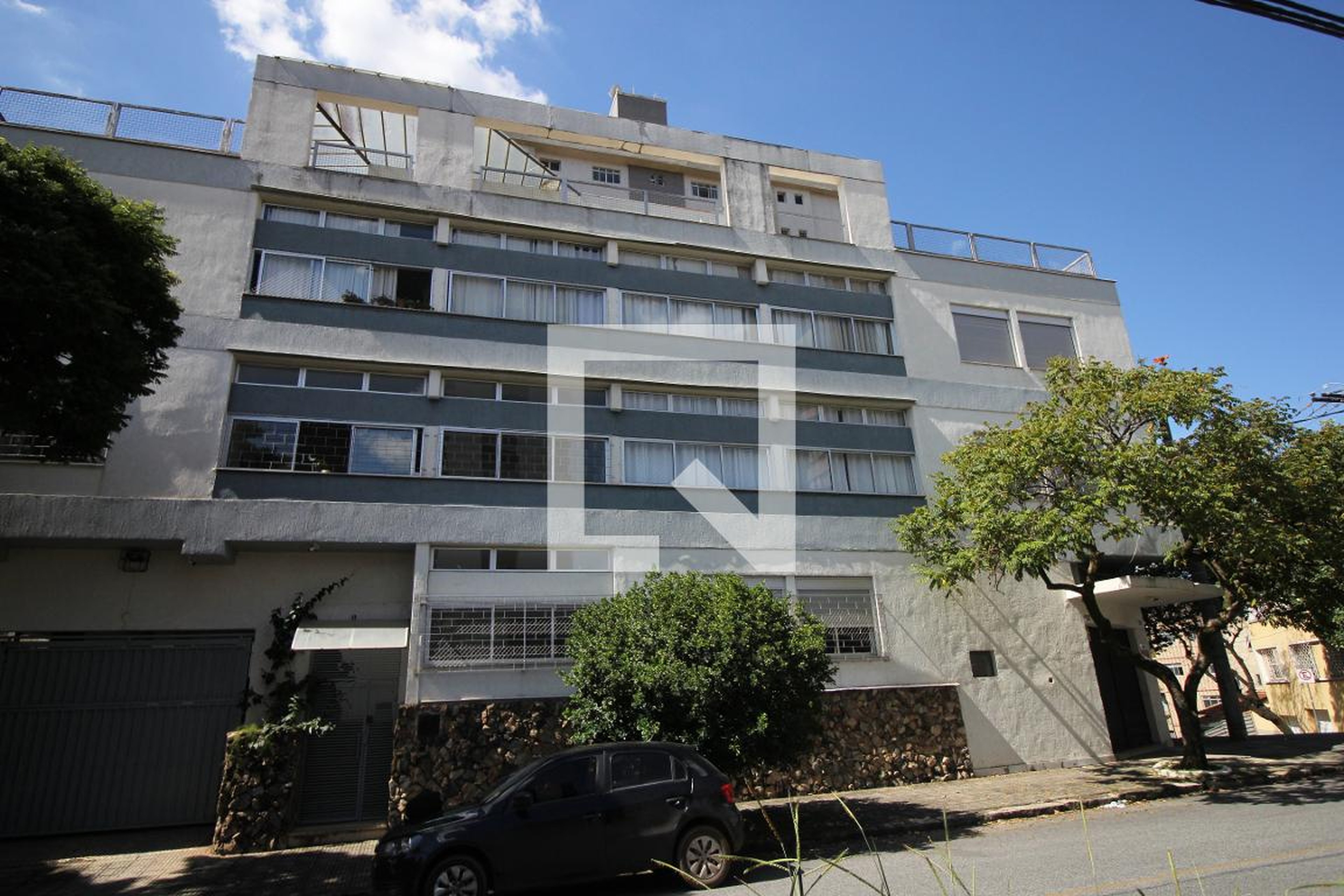 Fachada do prédio Condomínio em Rua Congonhas, 214