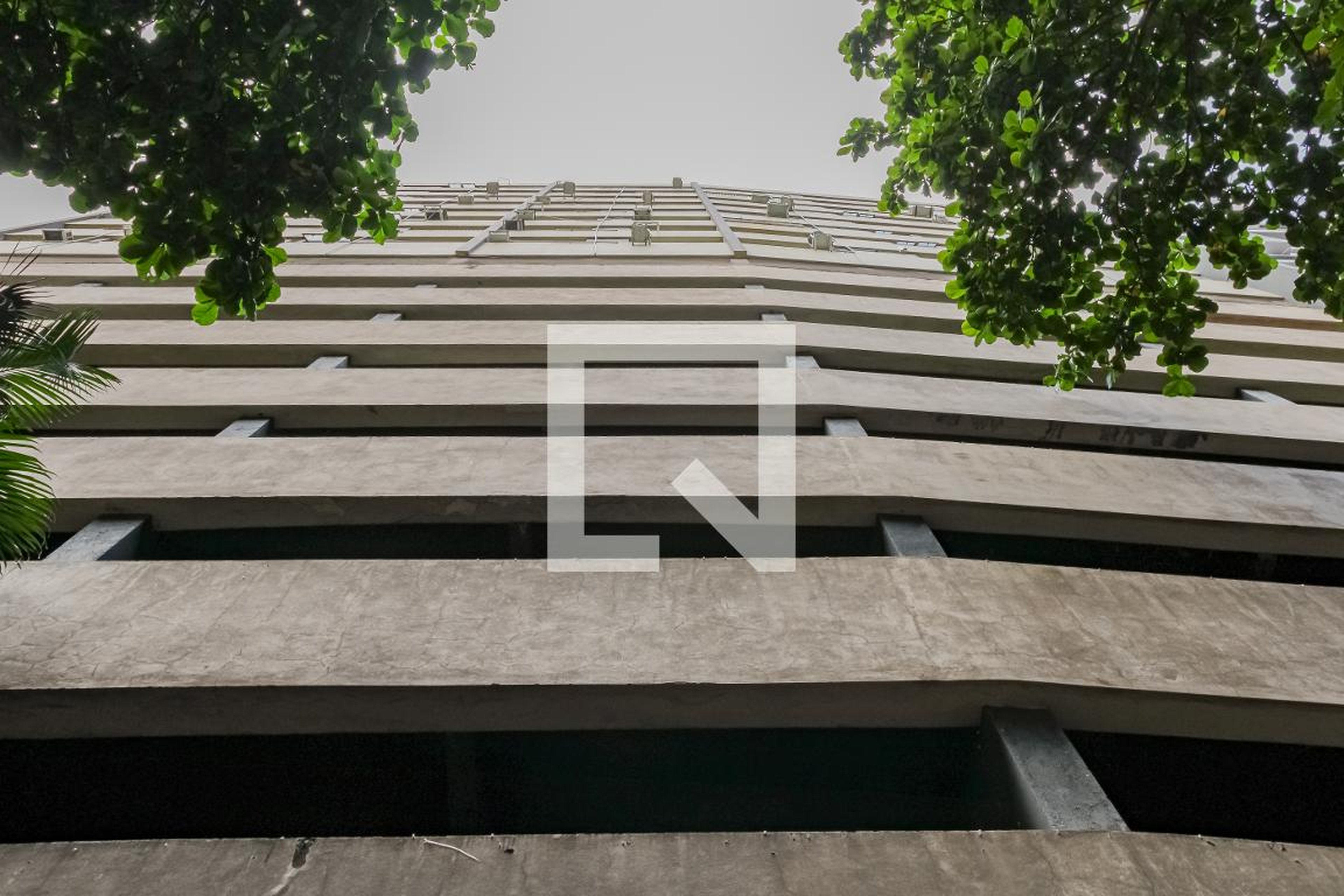 Fachada do Prédio Edifício Bandeirante Gabriel Soares