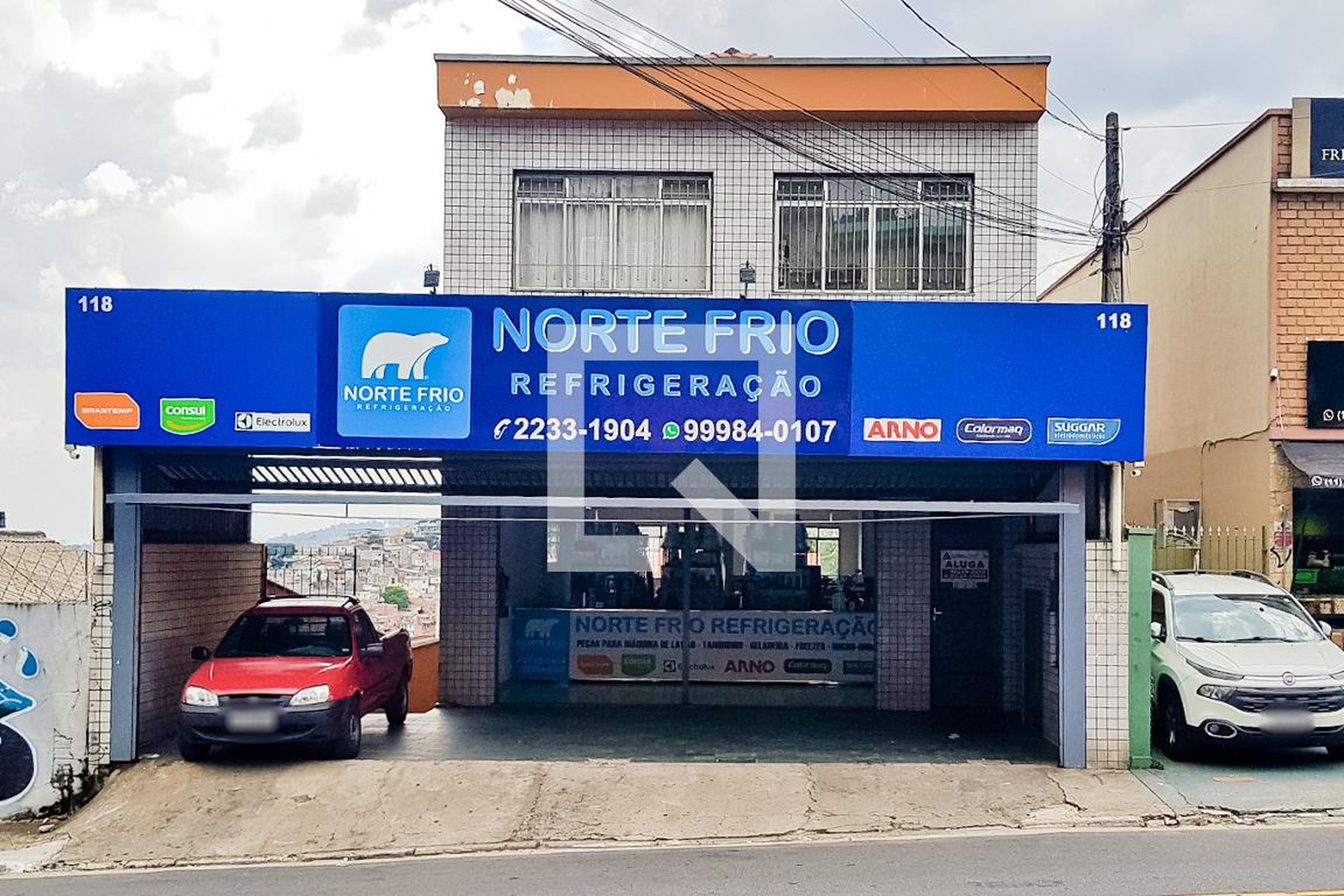 Fachada Condomínio em Avenida Peri Ronchetti, 118