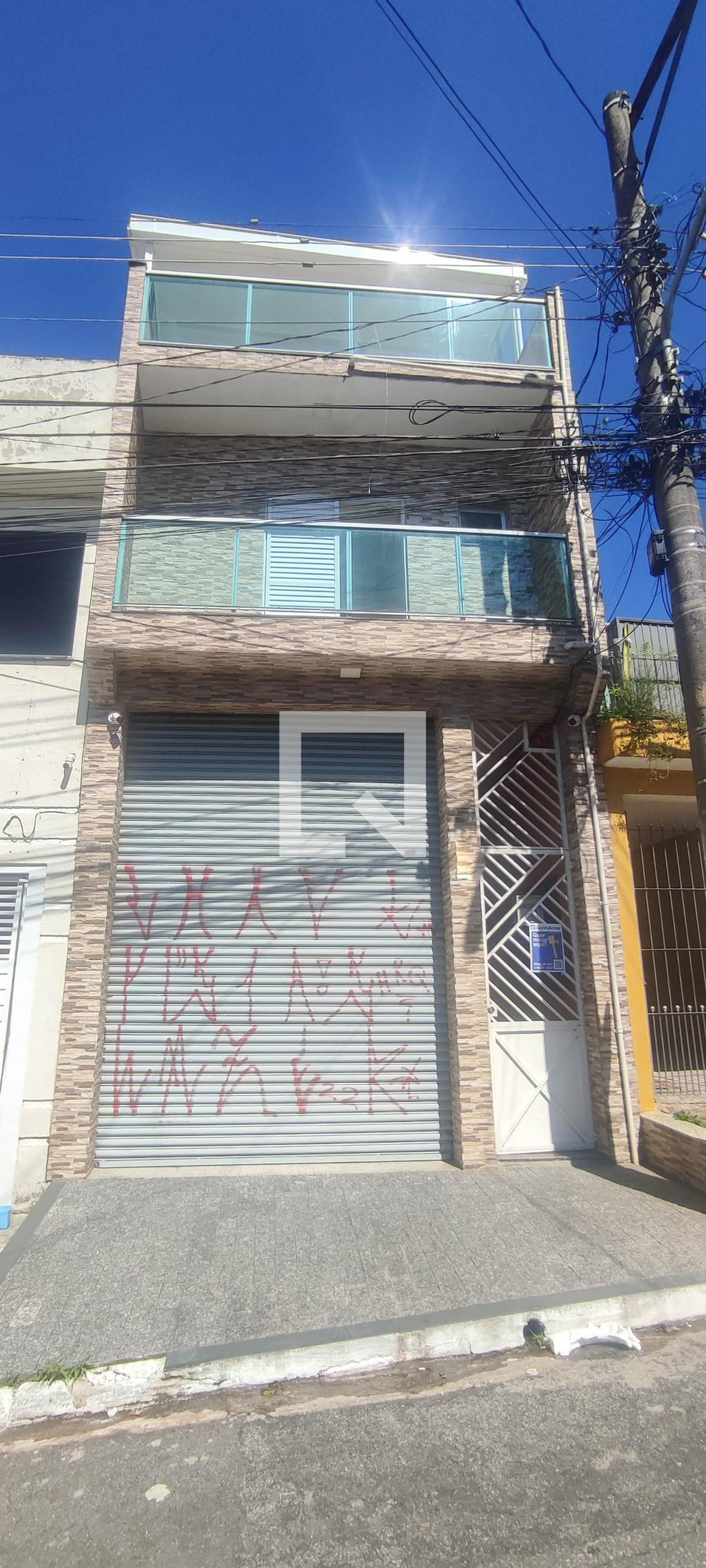 Fachada Condomínio em Rua Joaquim Ventura Esteves, 50