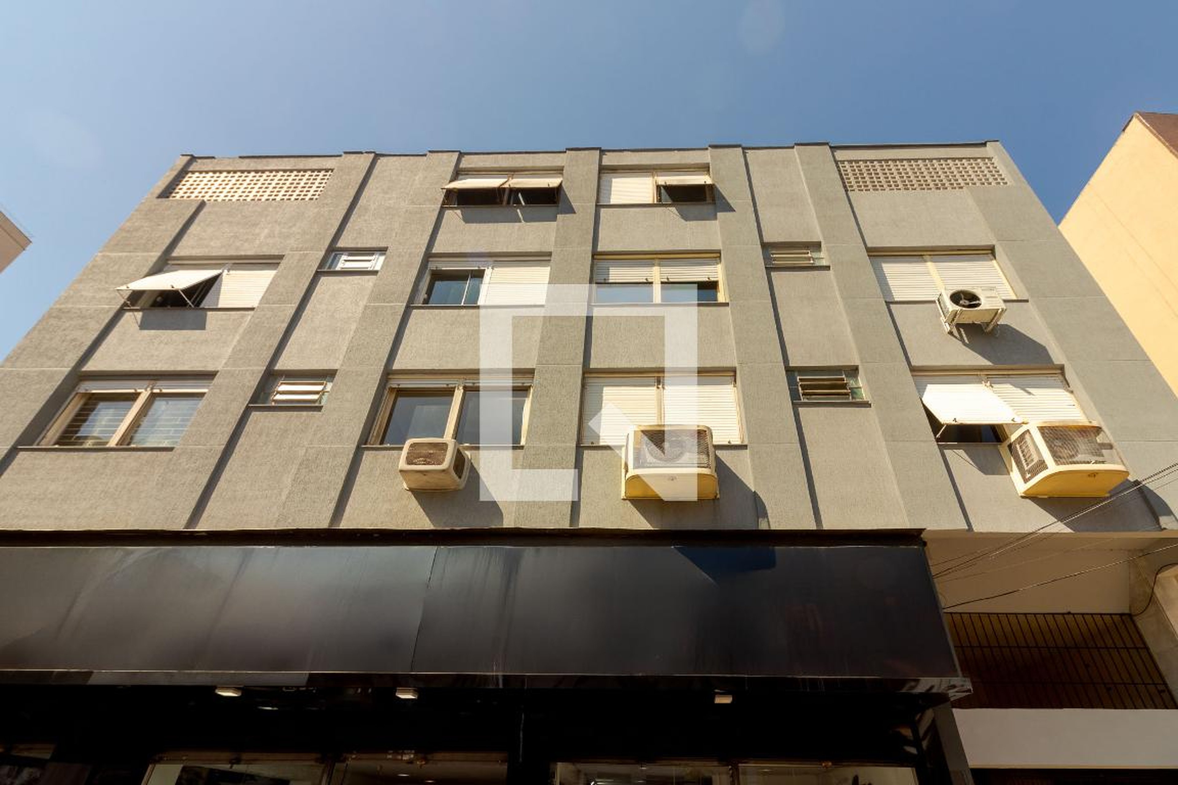 Fachada Edifício Saga