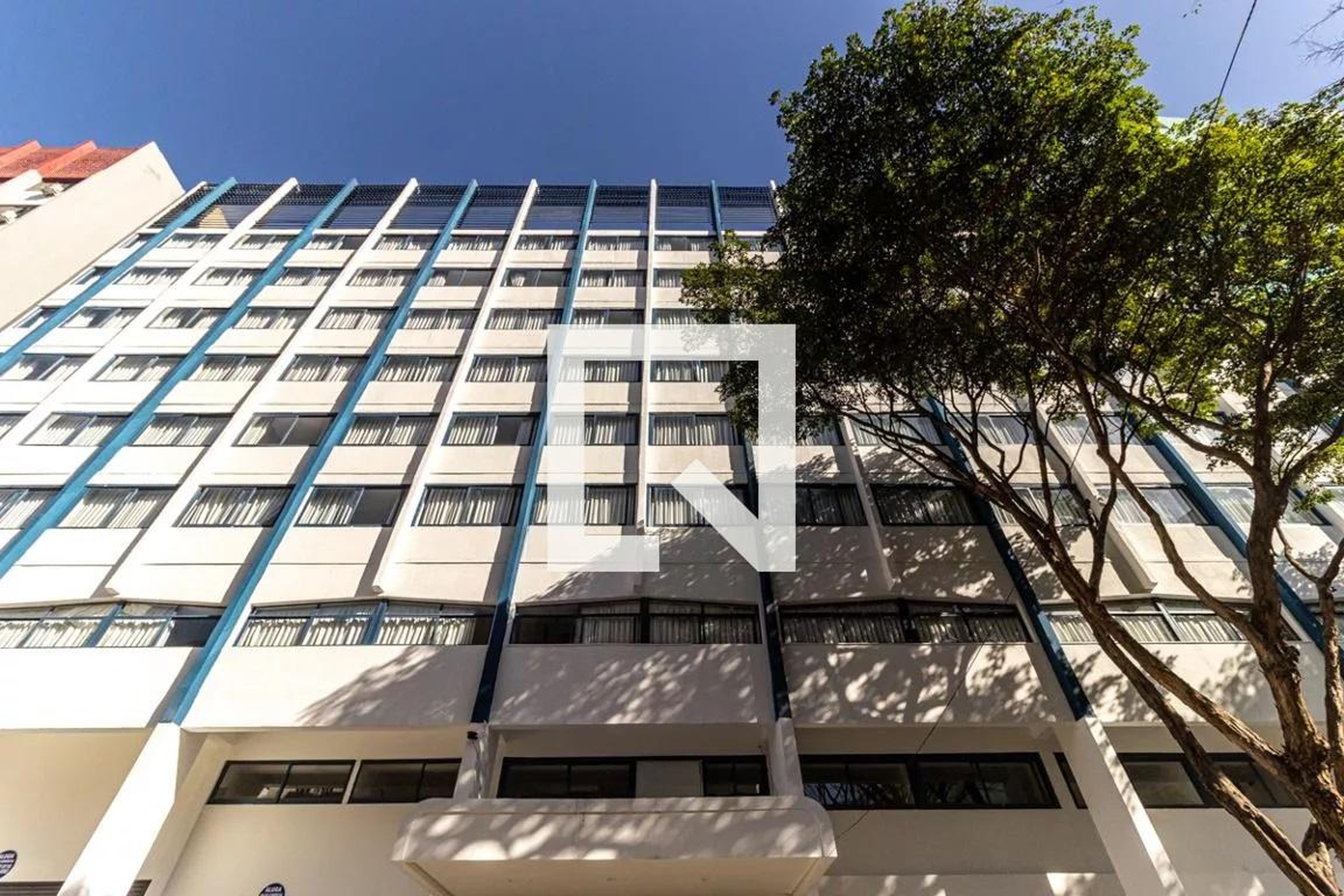 Fachada Condomínio em Rua Doutor Cesário Mota Júnior, 614