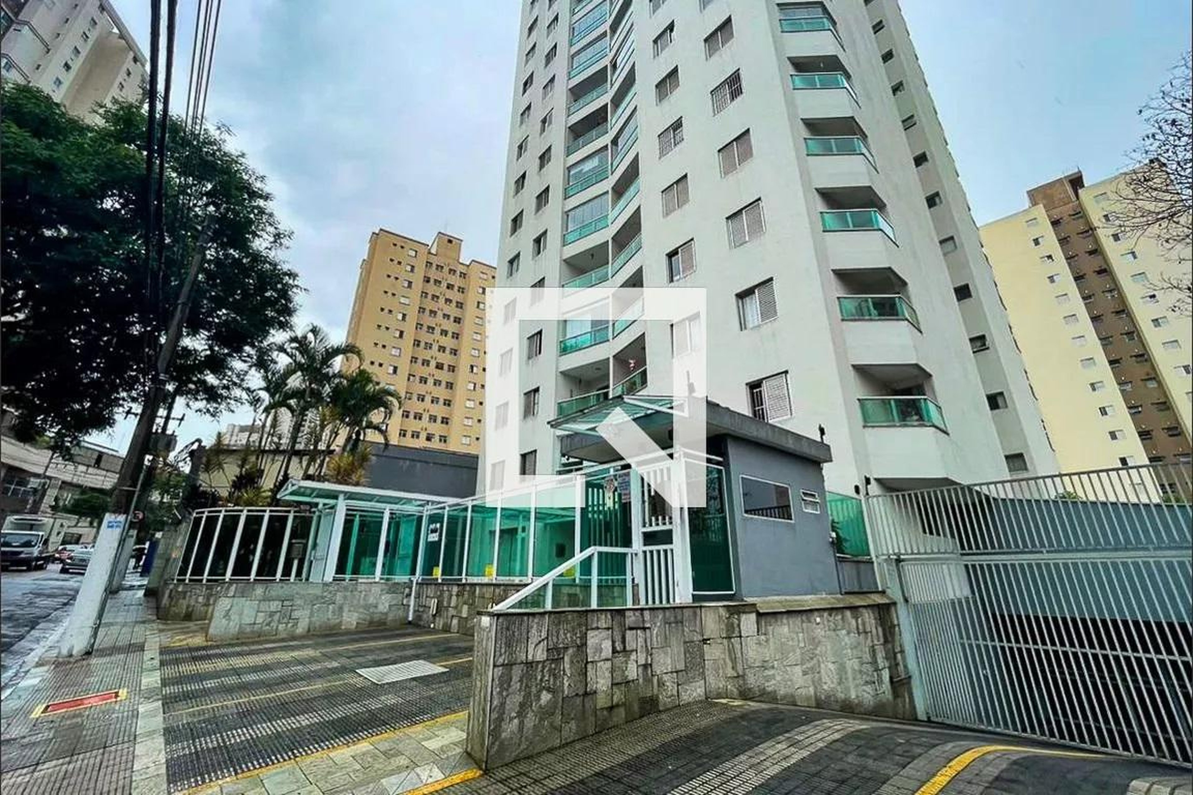 Fachada Condomínio em Alameda Afonso Schmidt, 256