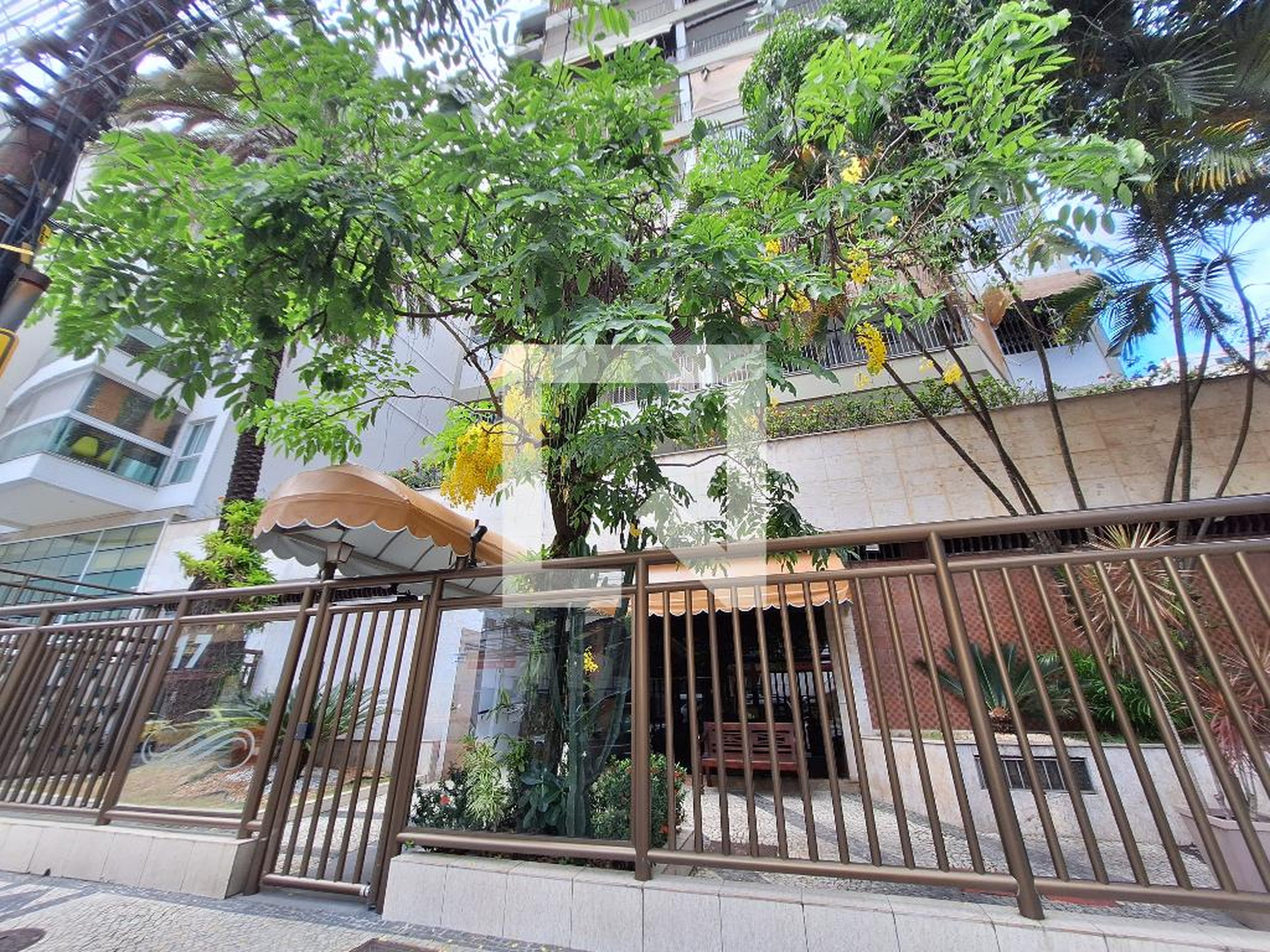 Fachada Condomínio Palazzo do Bambina