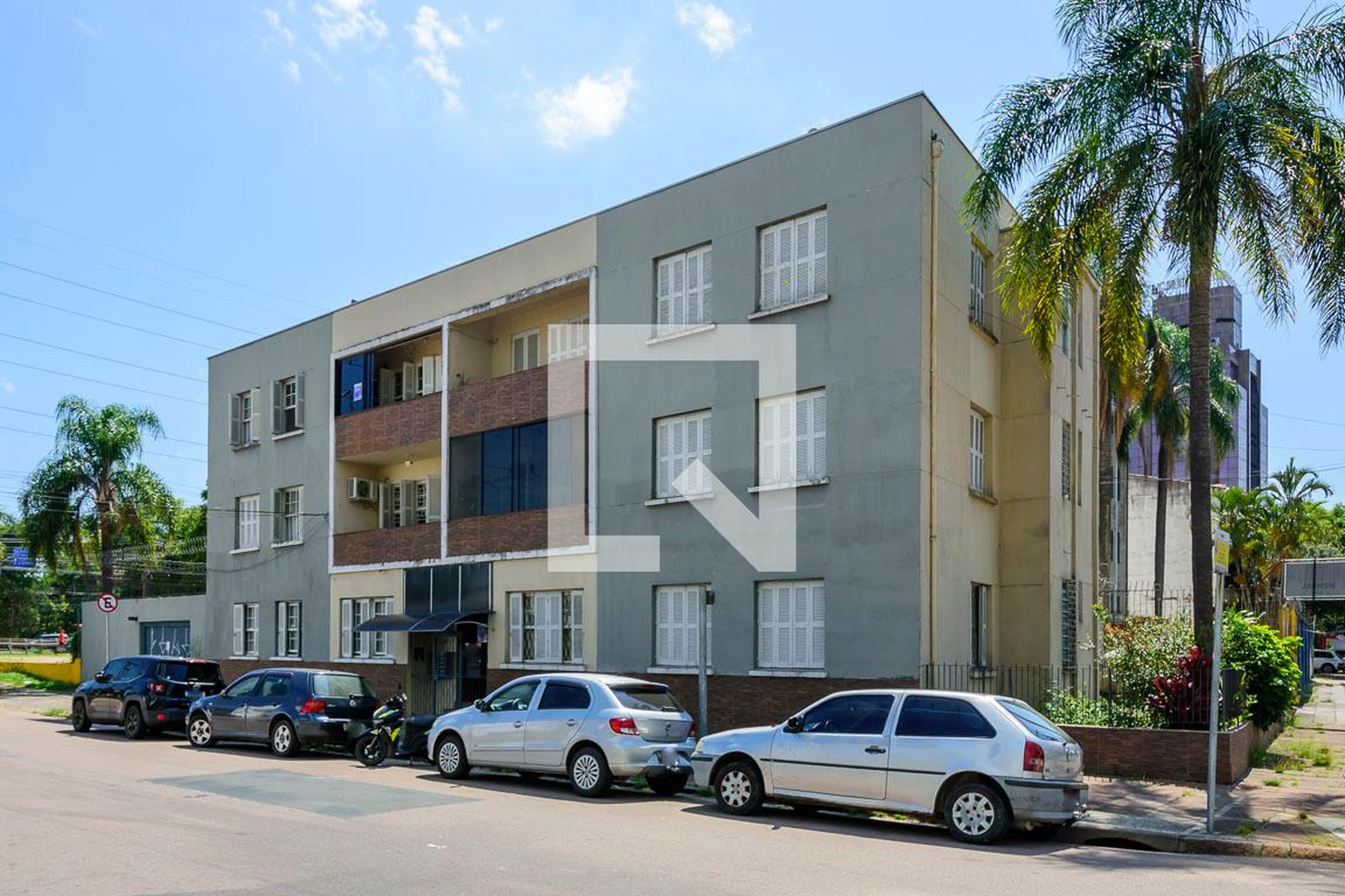 Fachada Condomínio Gomes Jardim