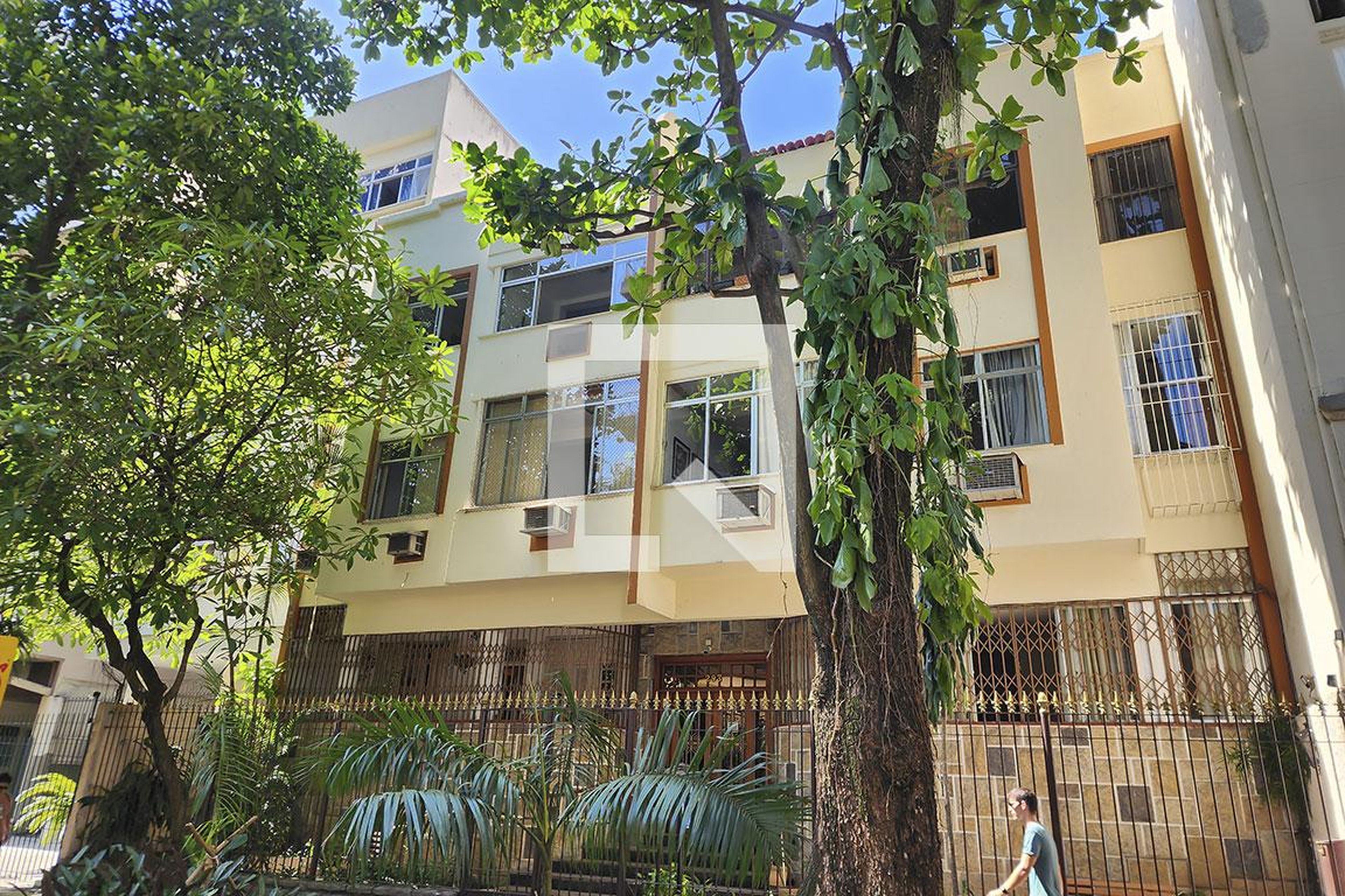 Fachada Condomínio Aida