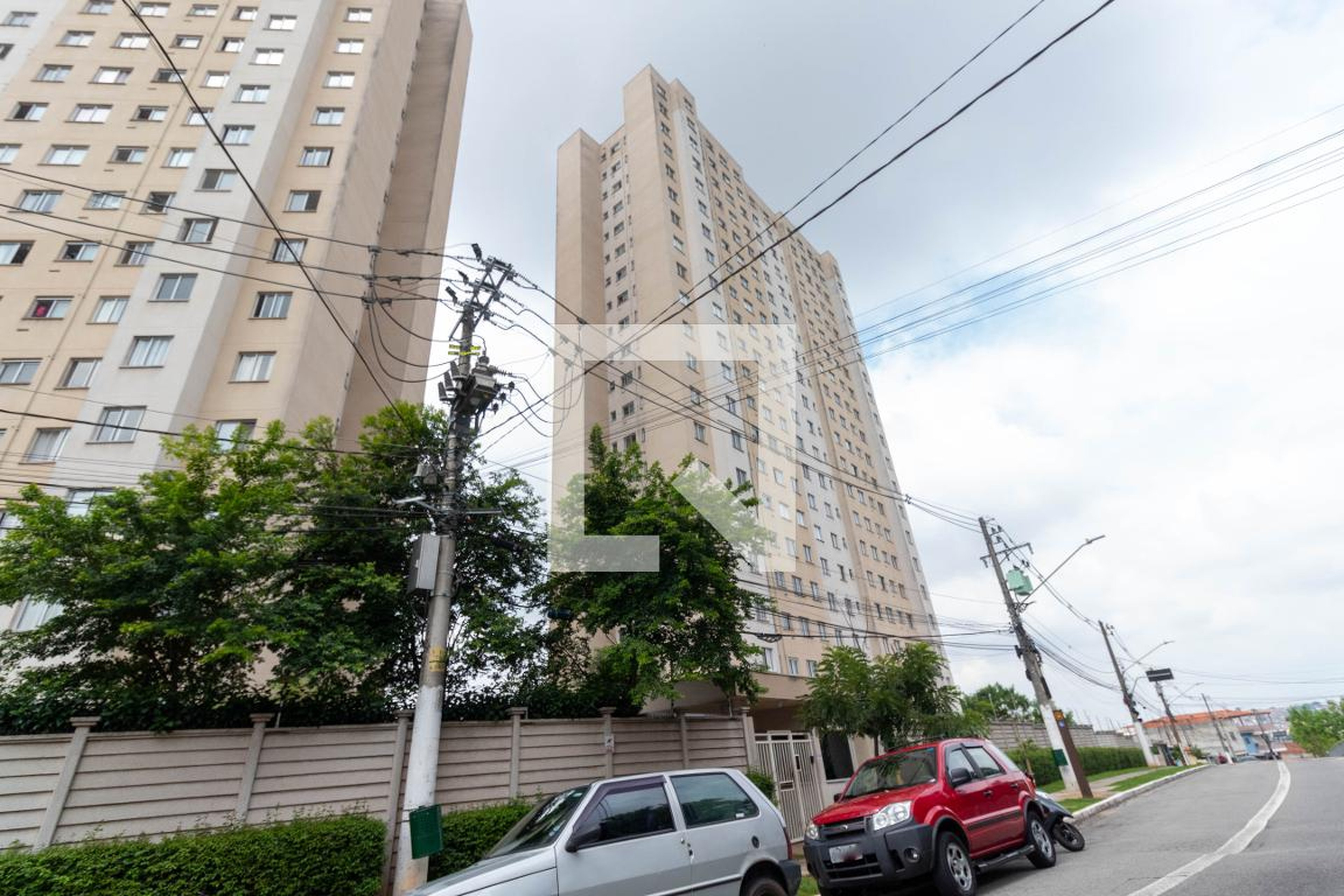 Fachada do Prédio Condomínio Plano & Ermelino