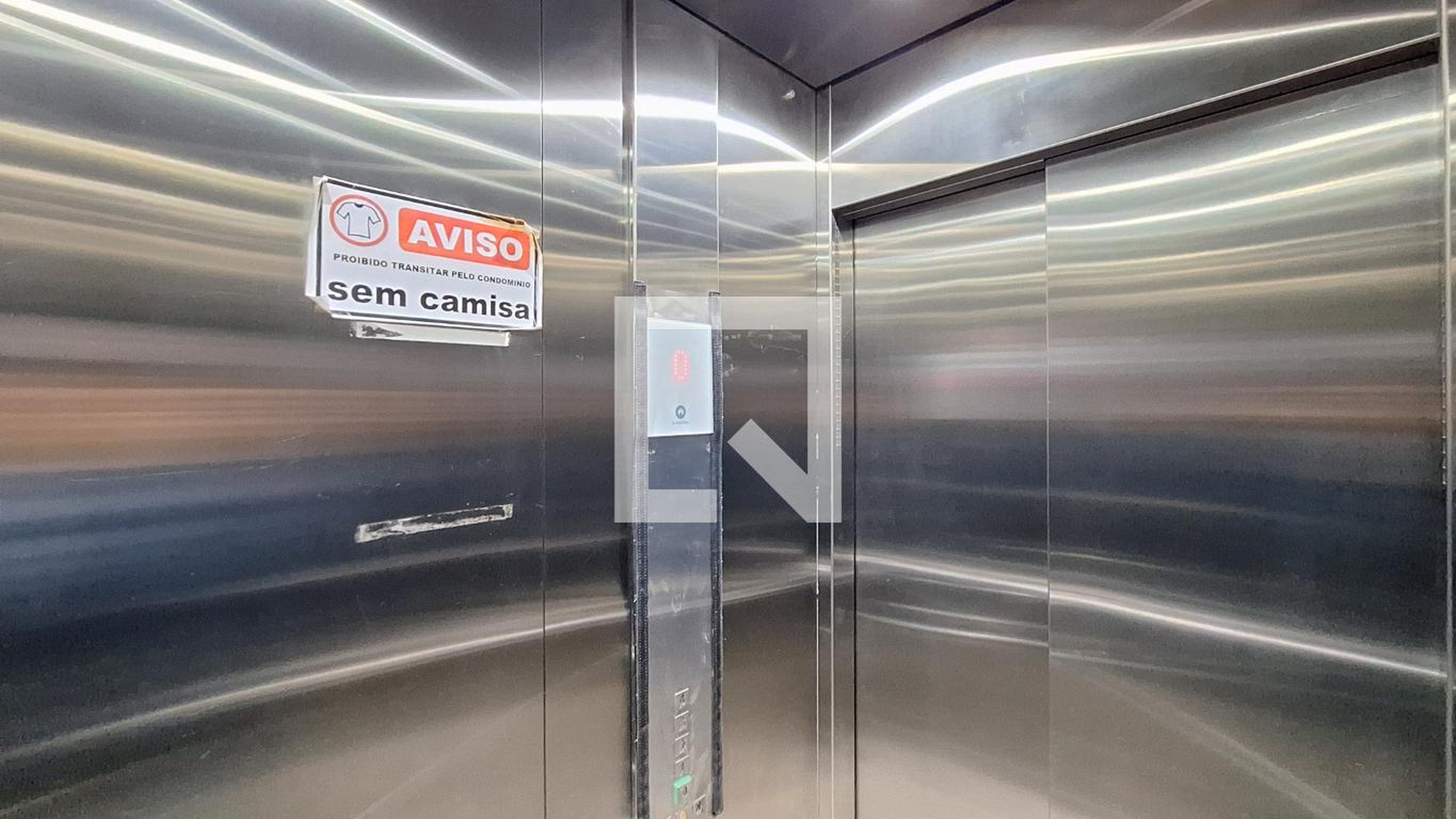 Elevador - Residencial Tiradentes