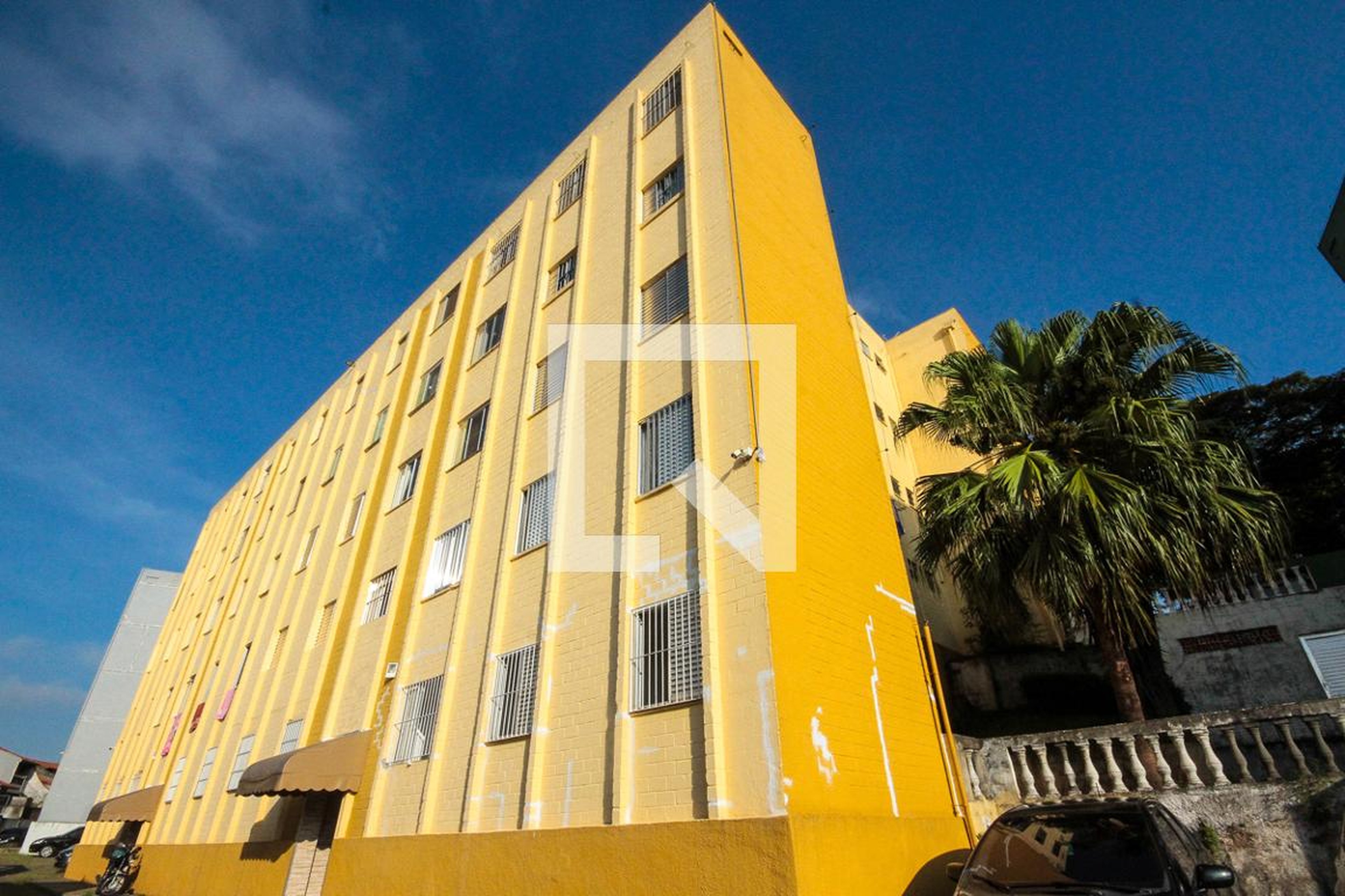 Fachada Condomínio em Rua Perseu, 239