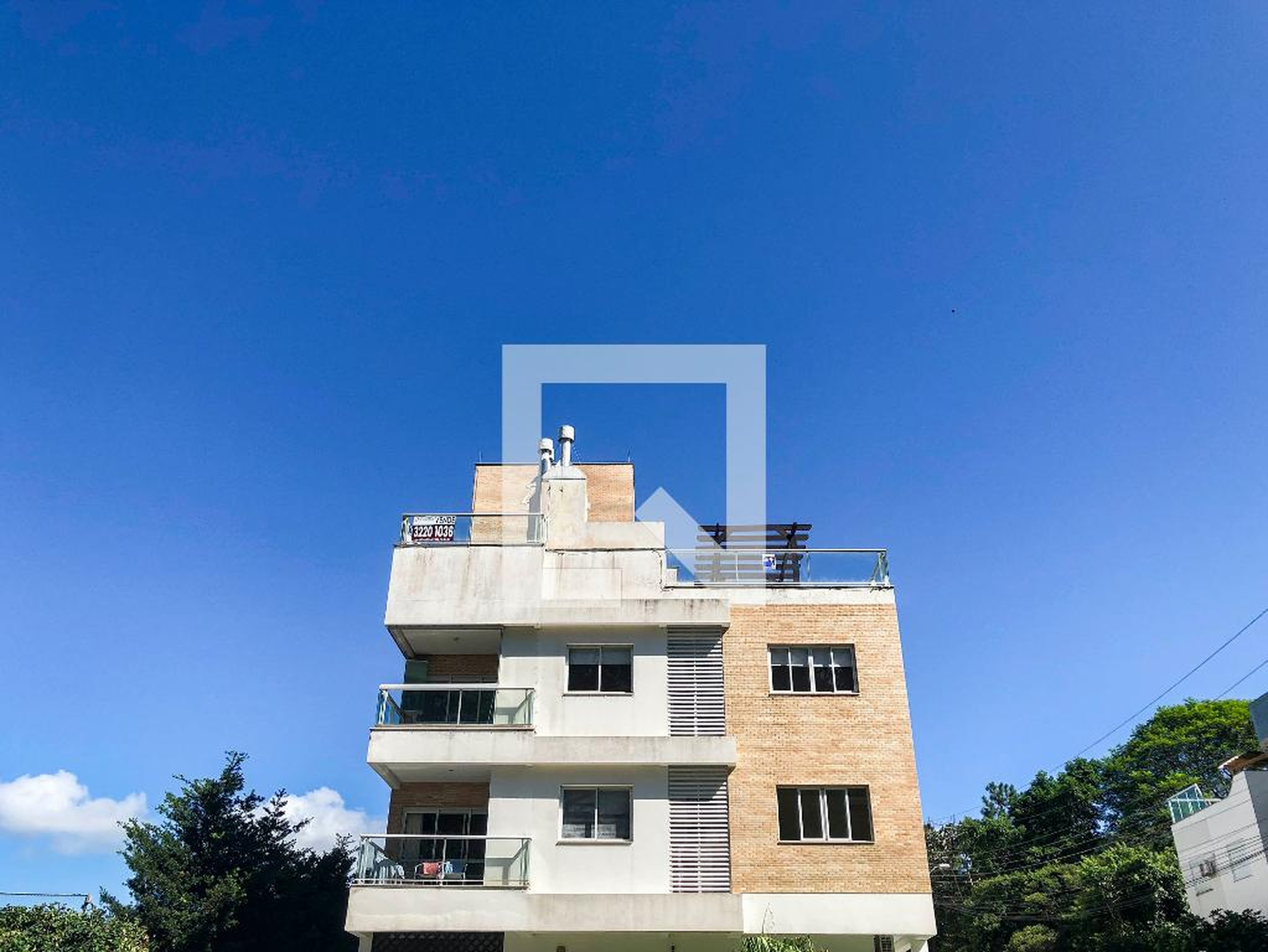 Fachada Condomínio Gralha Azul