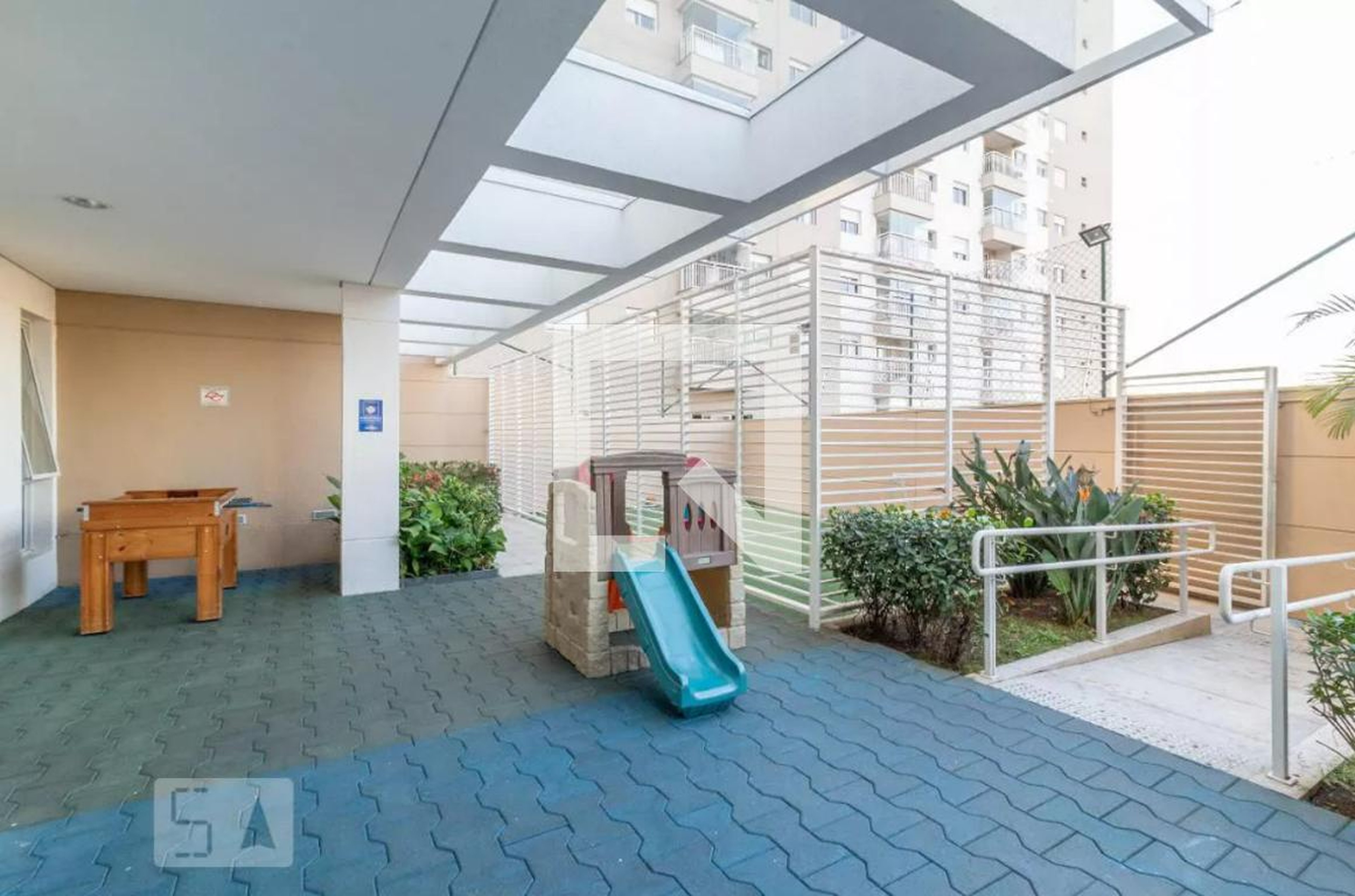 Playground - Near Parque Santana