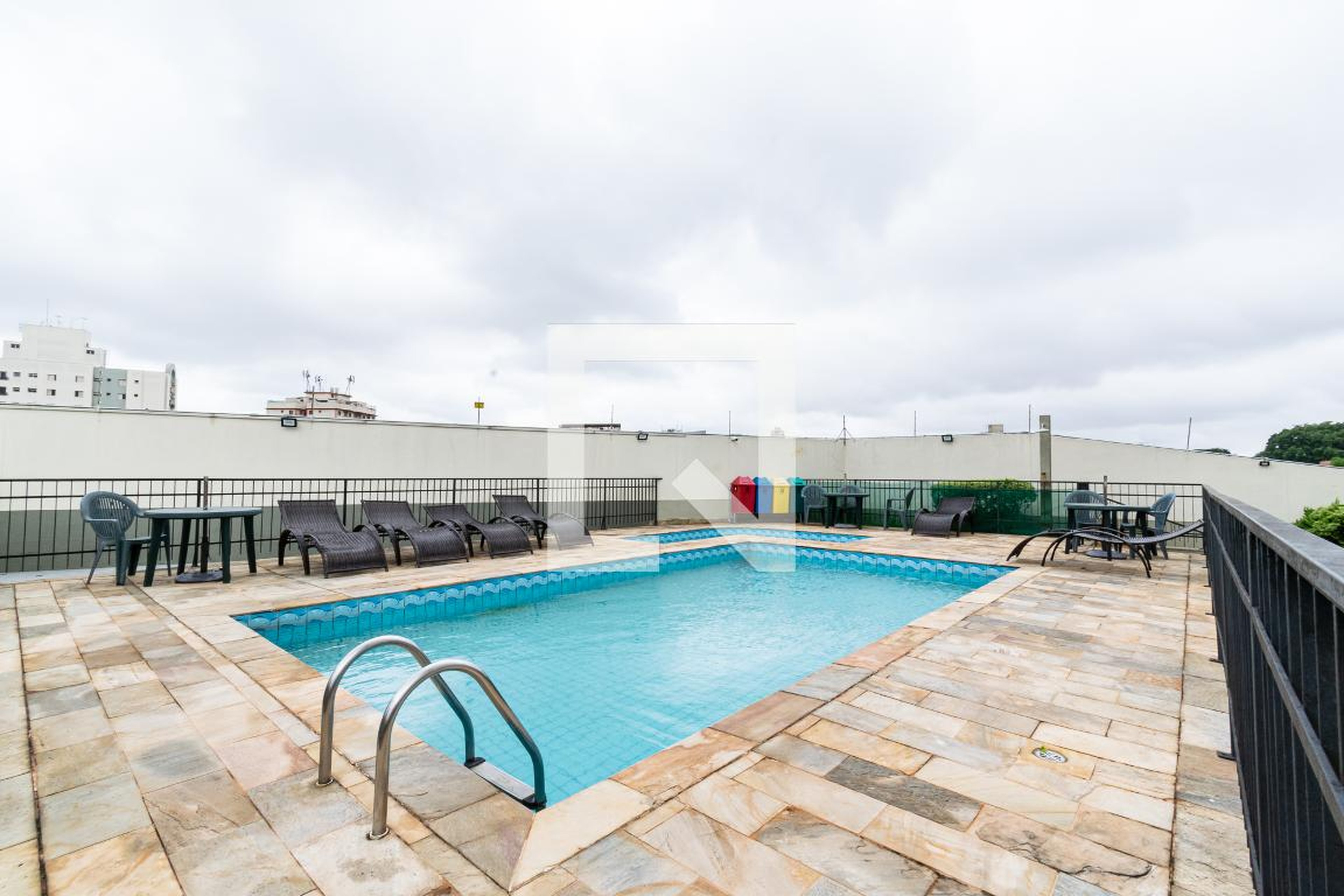 Piscina - Place Saint Adelaide