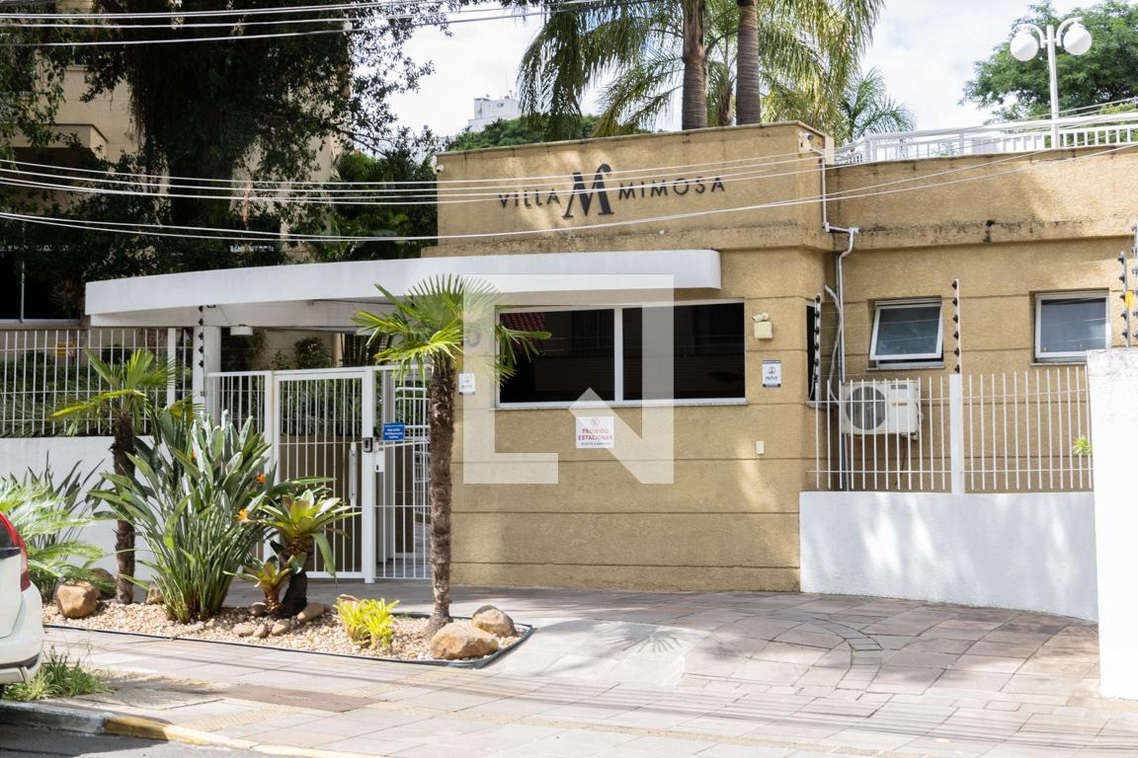 Fachada do condomínio Condomínio Villa Mimosa