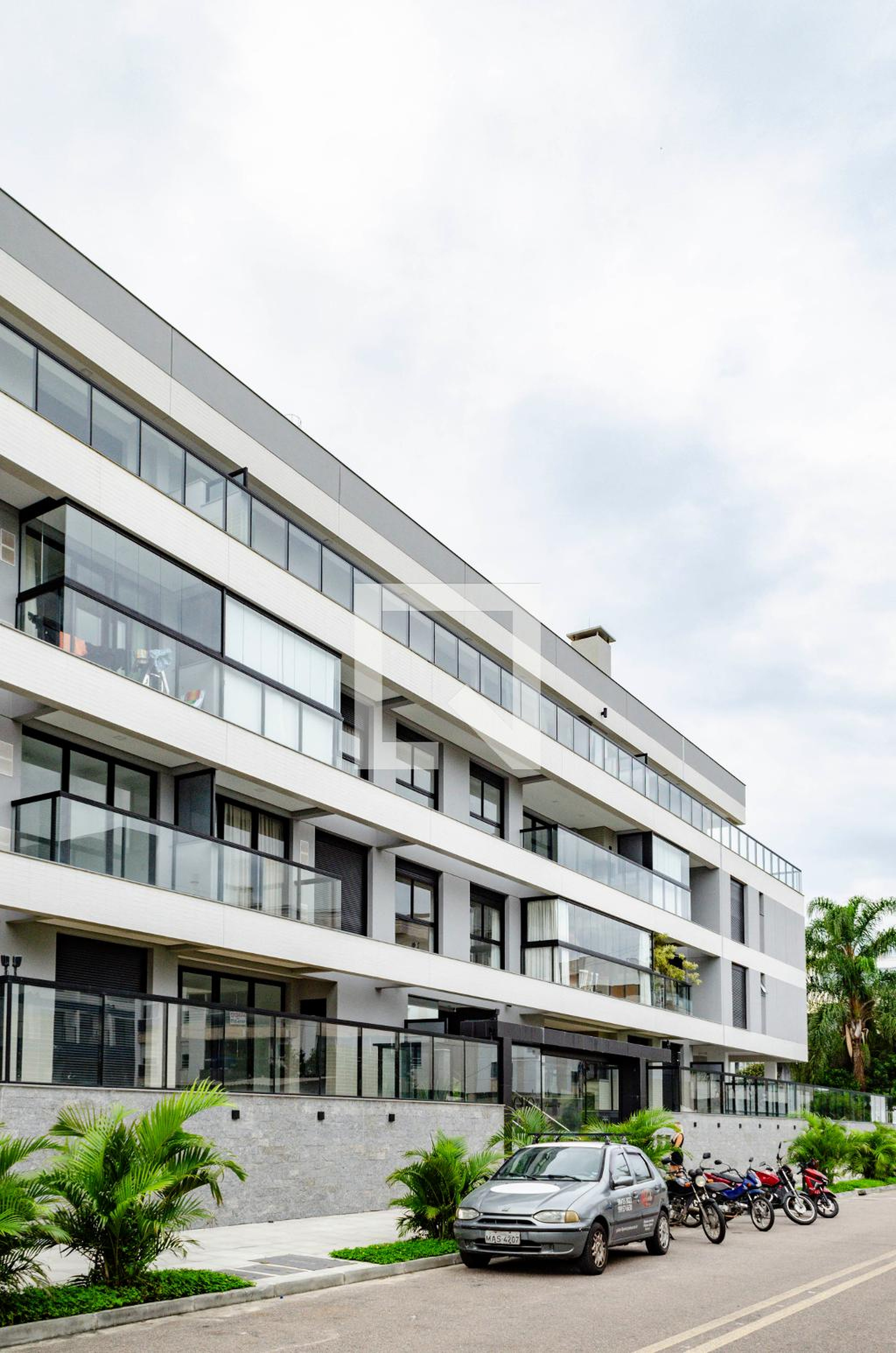 Fachada Condomínio em Rua Gilmar Darli Viêira, 466