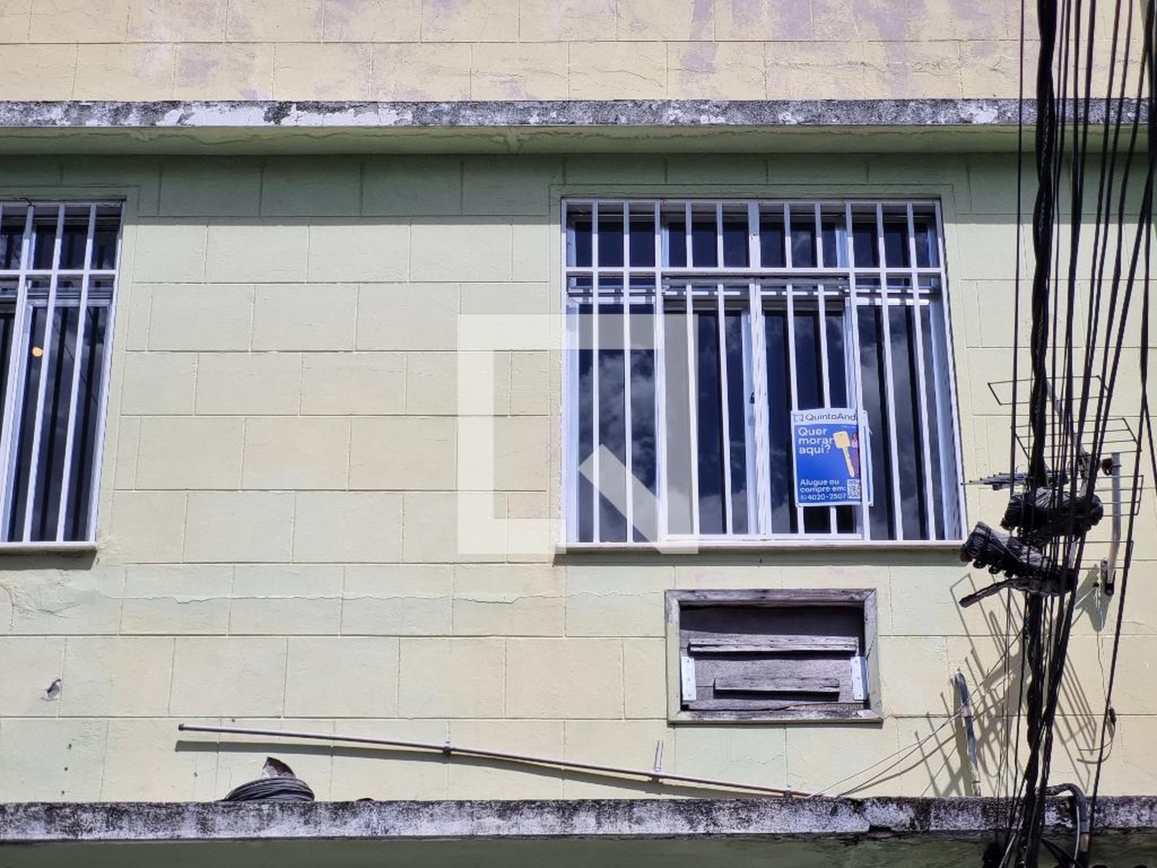 Fachada Condomínio em Rua São Leonardo, 387