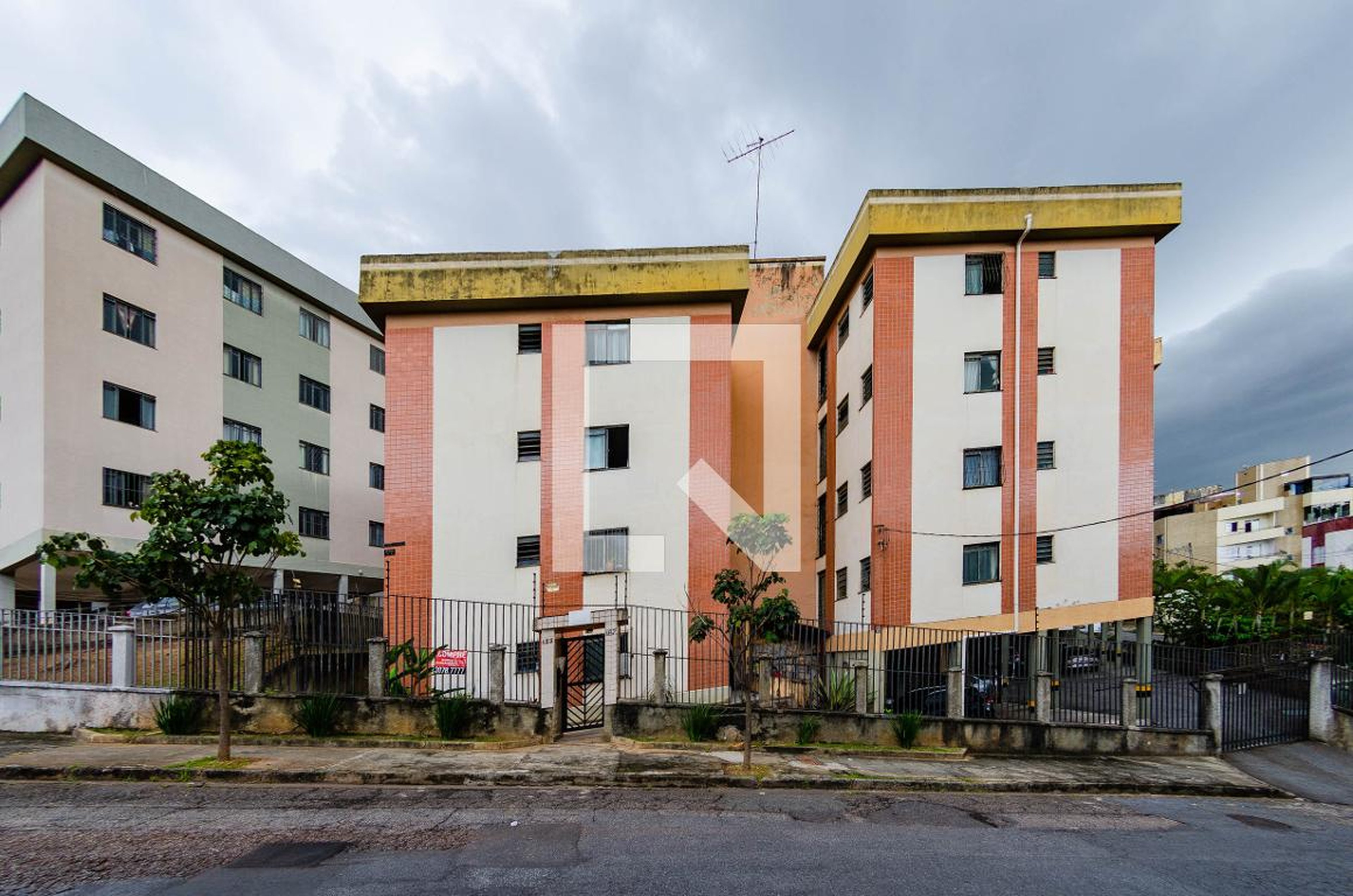 Fachada Residencial Lion