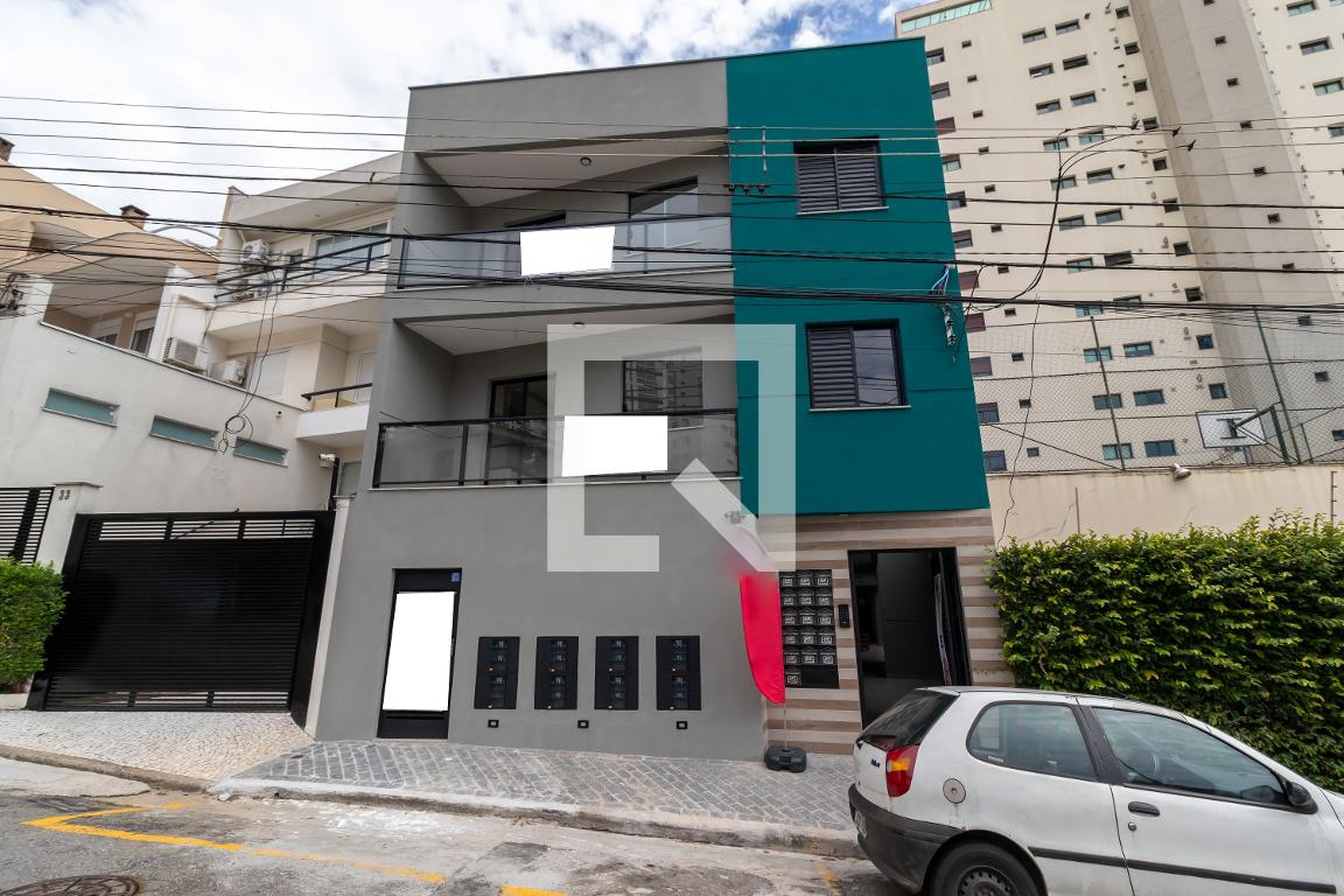 Fachada do Prédio Condomínio em Rua Narandiba, 41