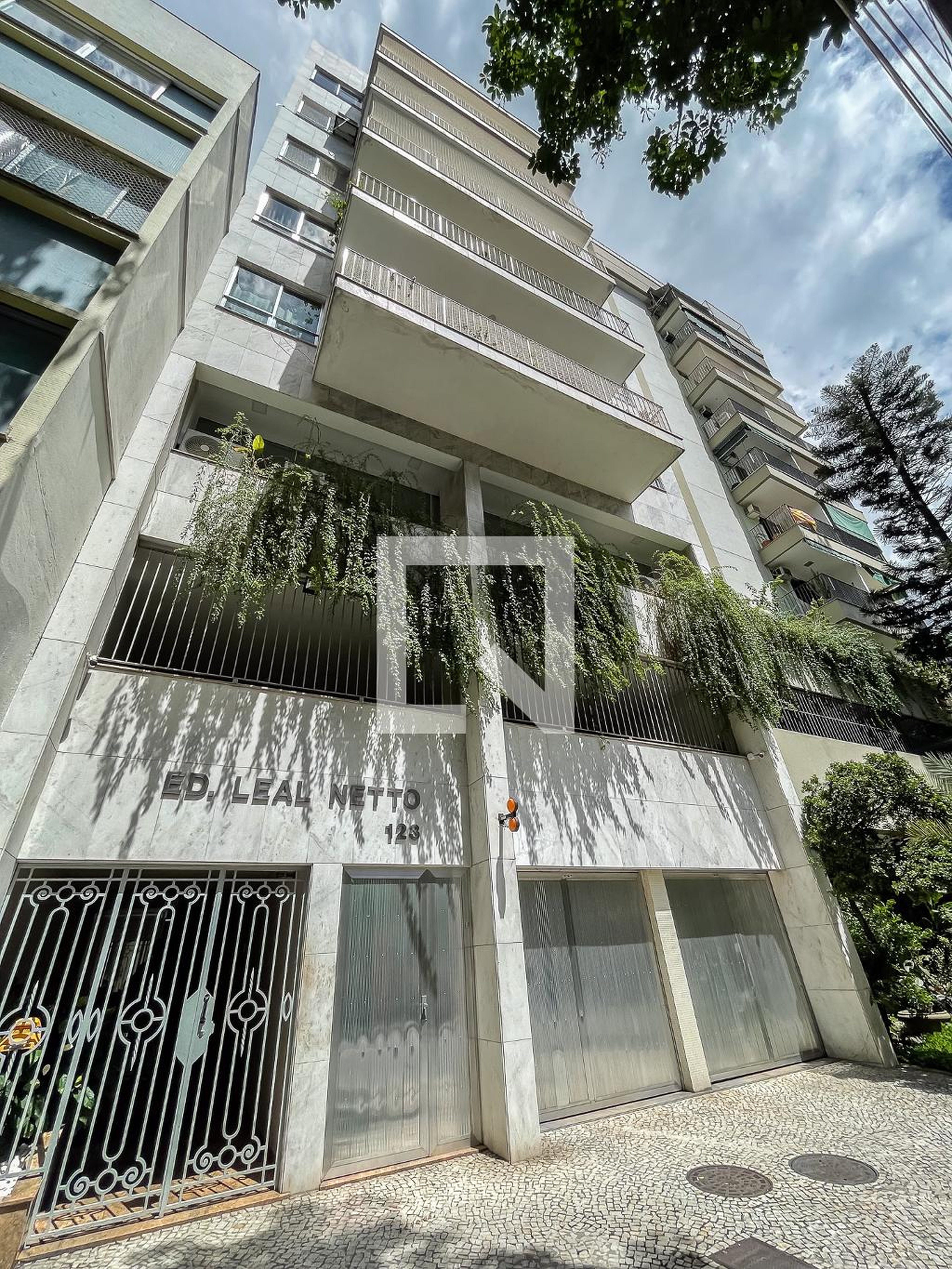 Fachada Condomínio Leal Netto