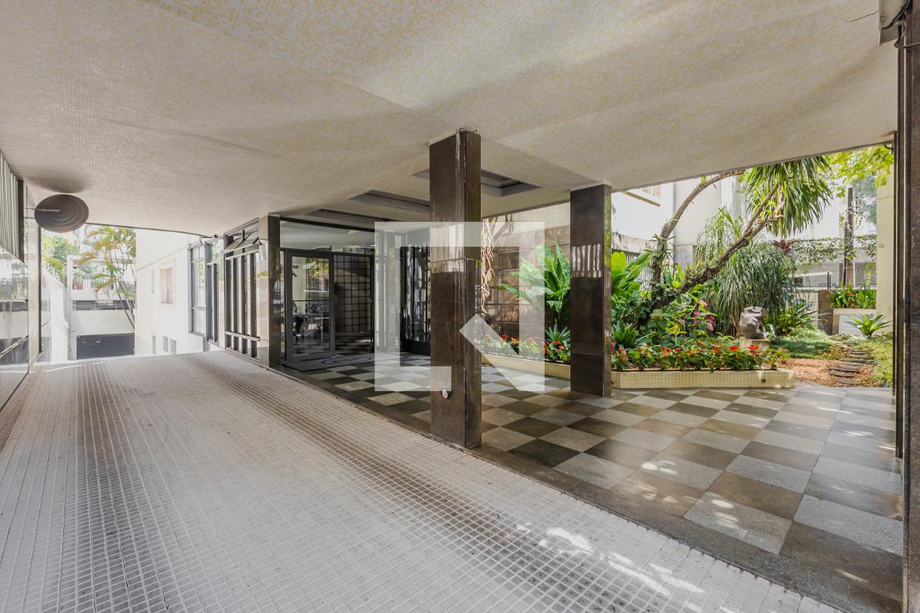 Entrada - Salvador Pastore