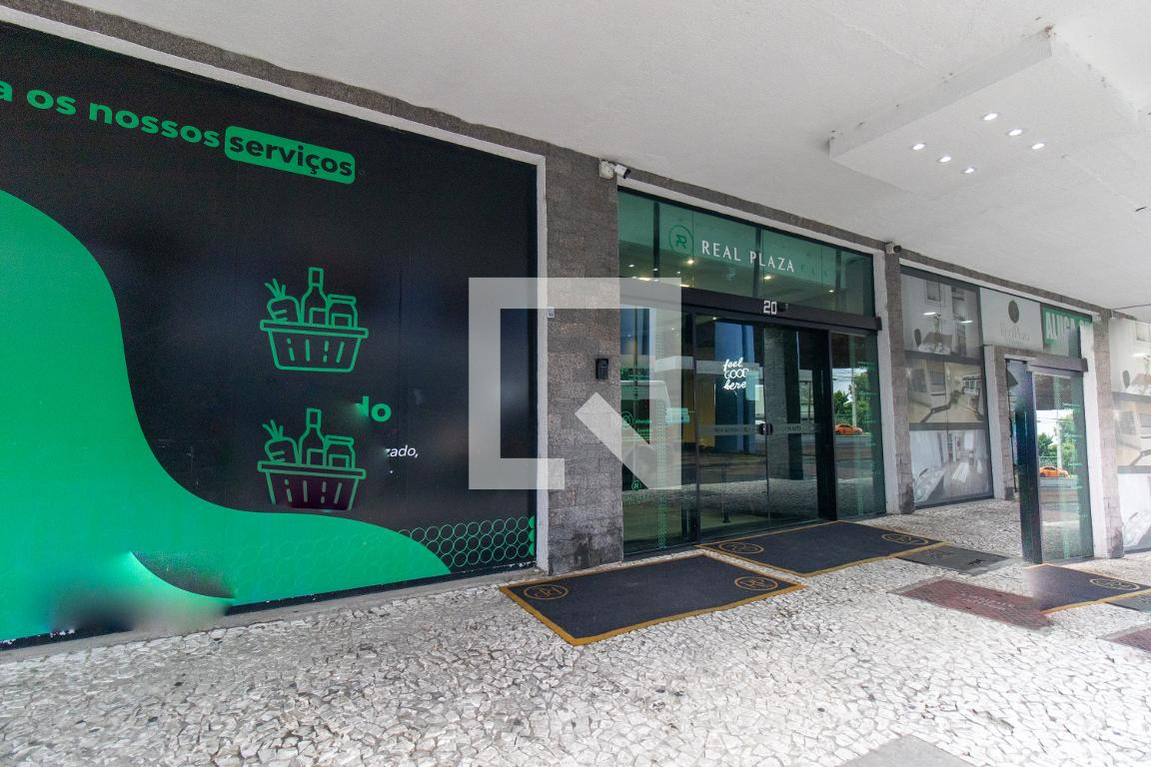 Fachada do Prédio Condomínio Real Plaza Flat