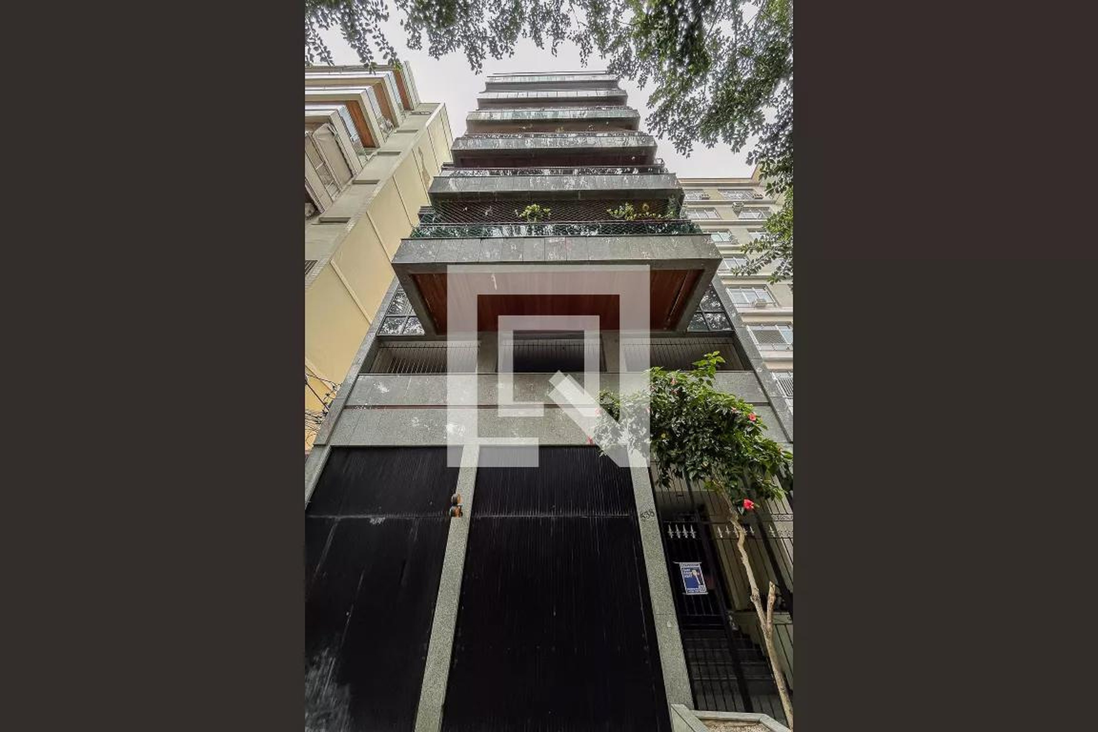 Fachada Condomínio em Rua Maria Amália, 538