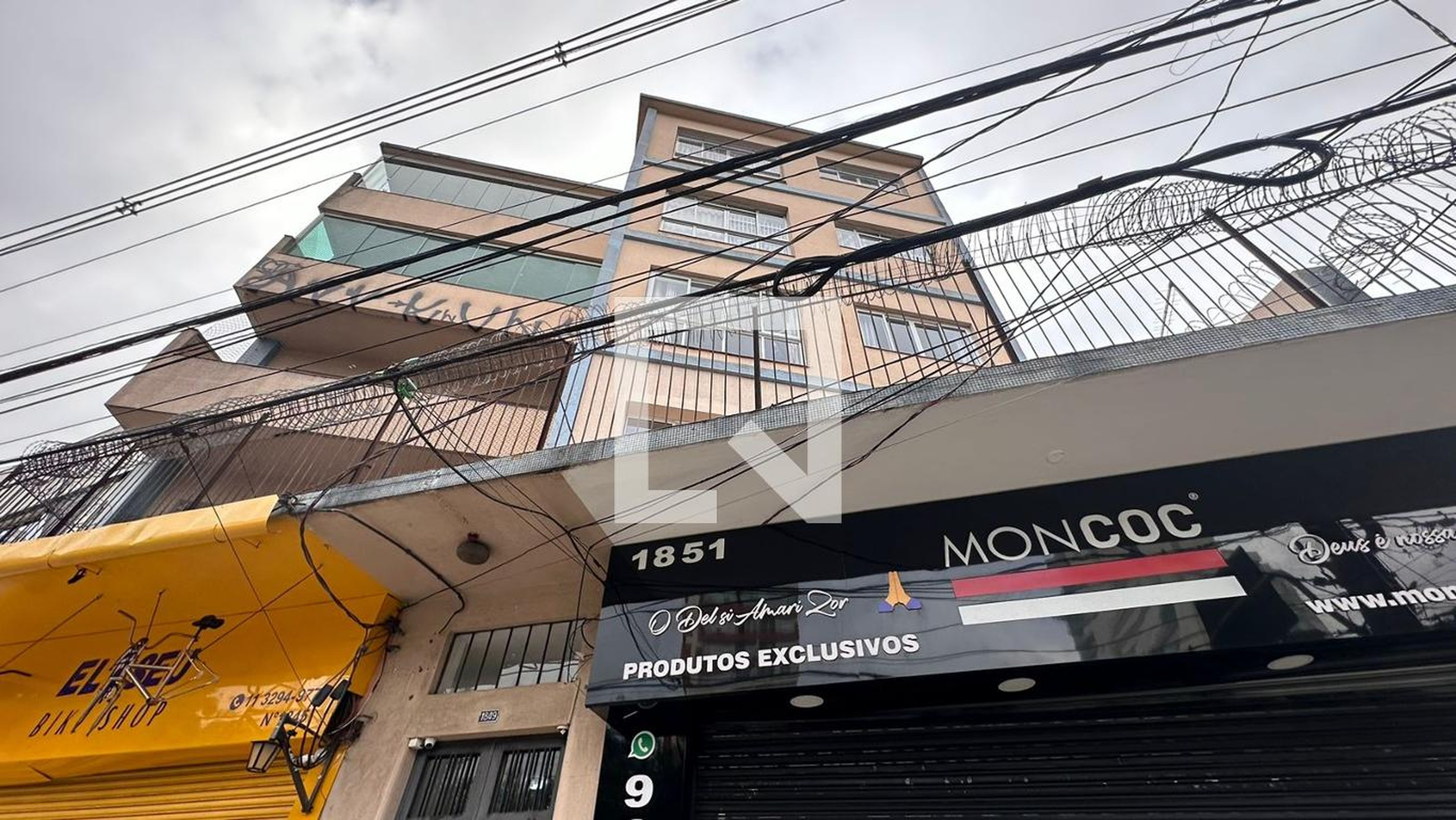 Fachada Condomínio Edifio J Chain