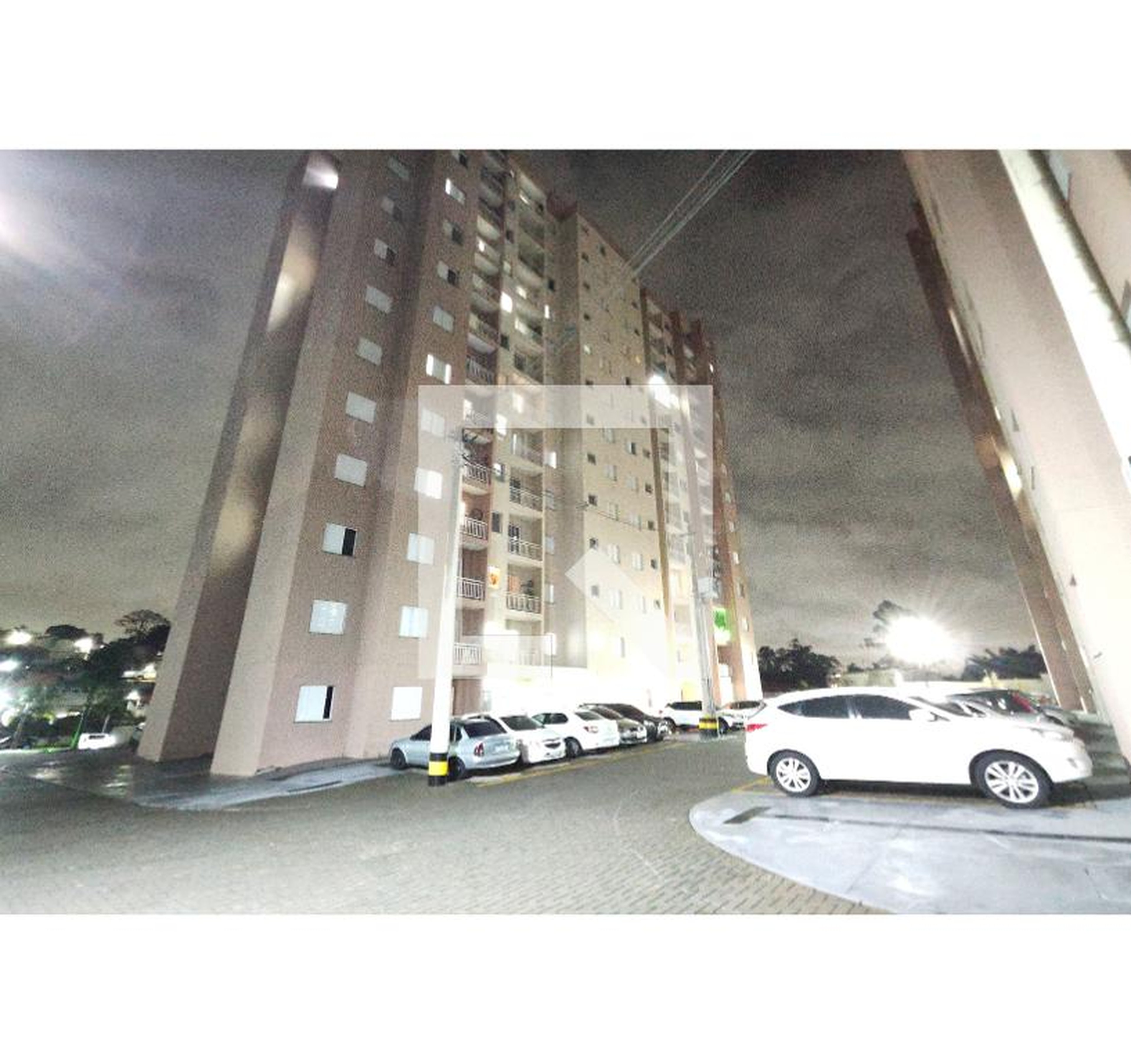 Fachada do Prédio Condomínio Veredas de Ferraz Clube