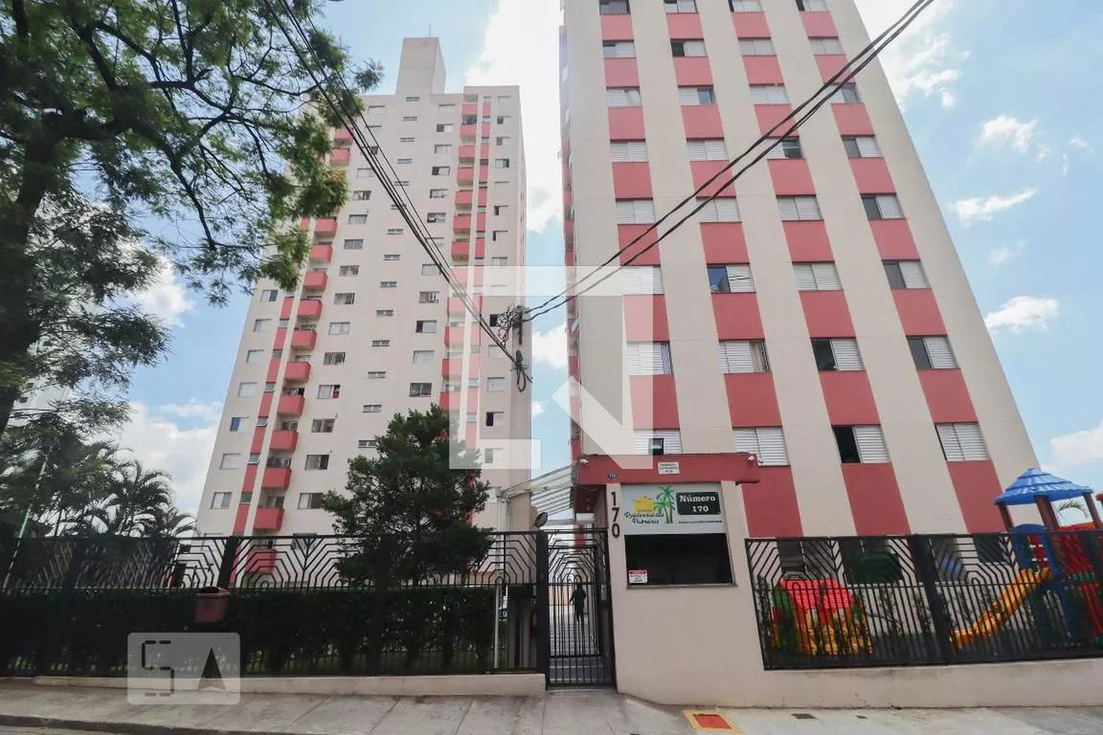 Fachada do Prédio Residencial das Palmeiras